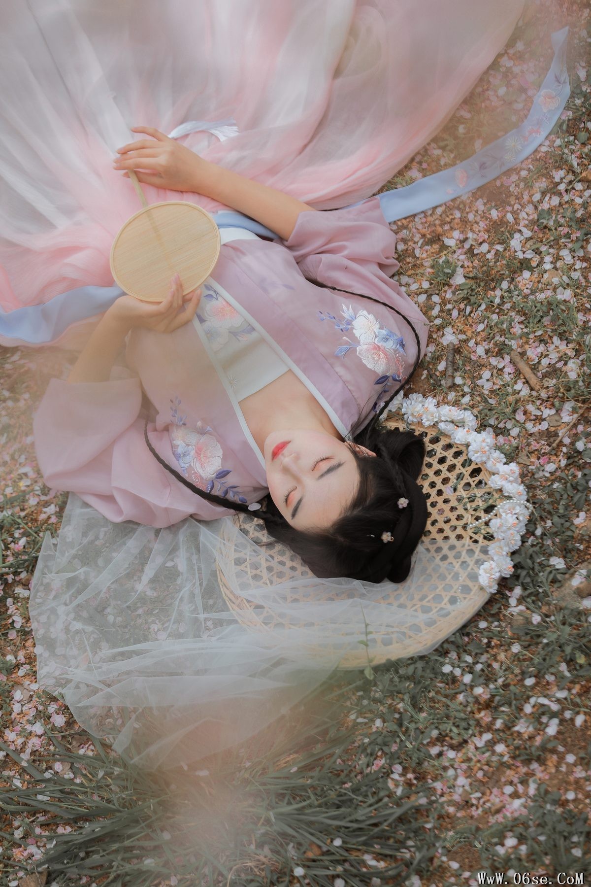 图片[11]-YiTuYu艺图语 Vol.3787 Zhi Xiu[25P]-六色网