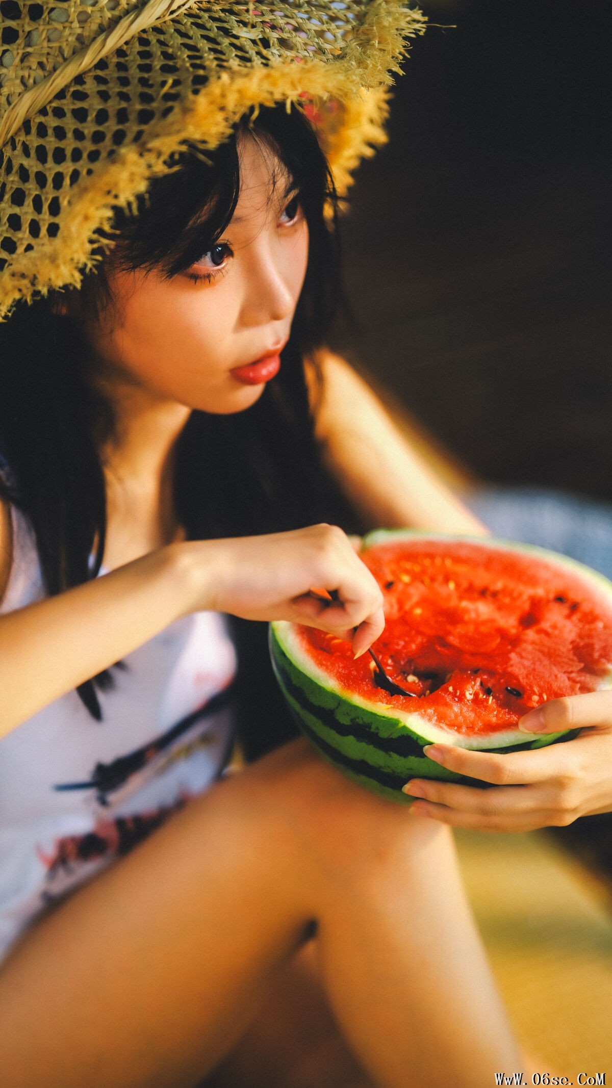 图片[31]-YiTuYu艺图语 Vol.7513 Zou Zou[36P]-六色网