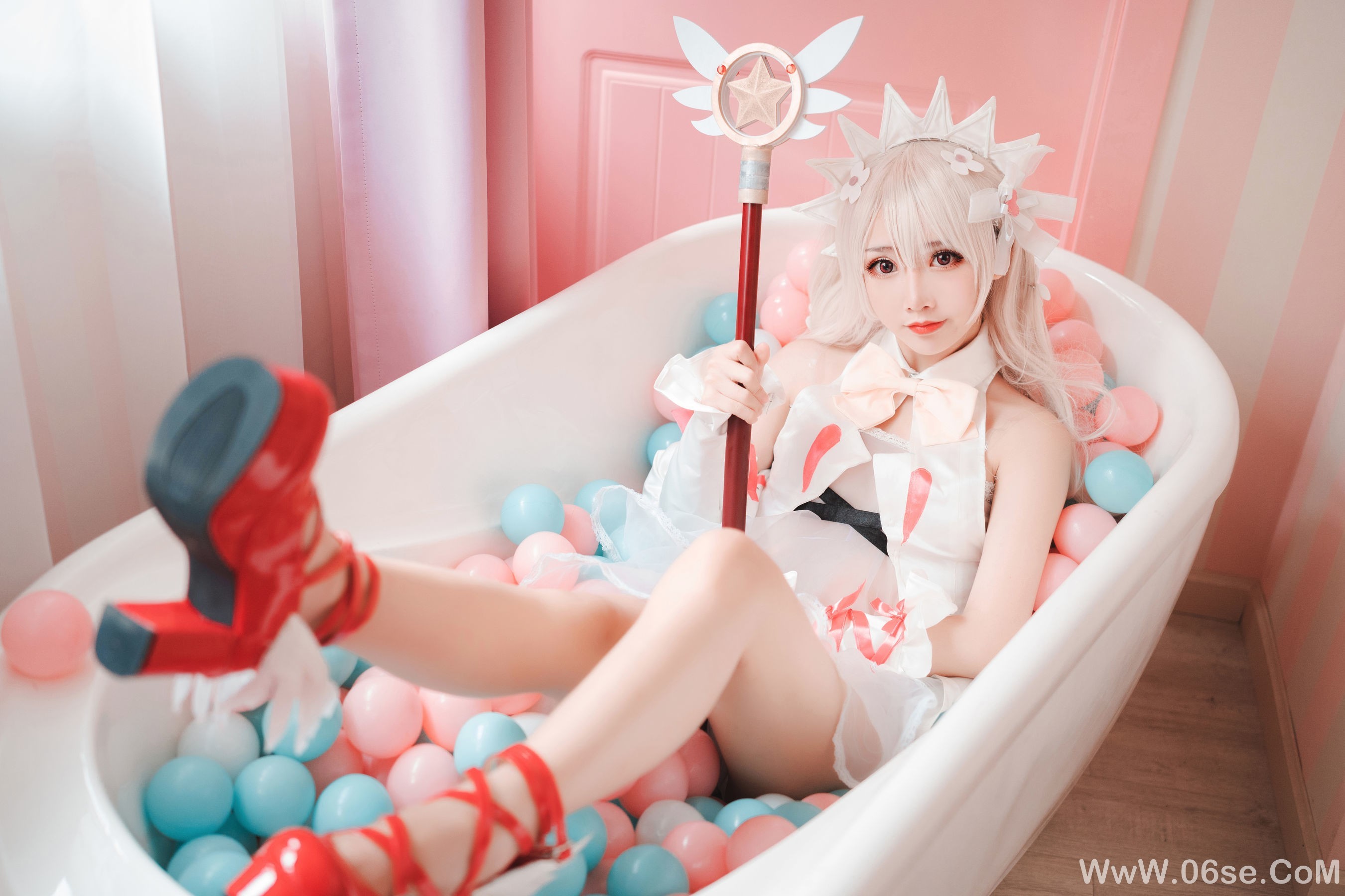 可爱人气Coser面饼仙儿 伊莉亚[14P]-六色网