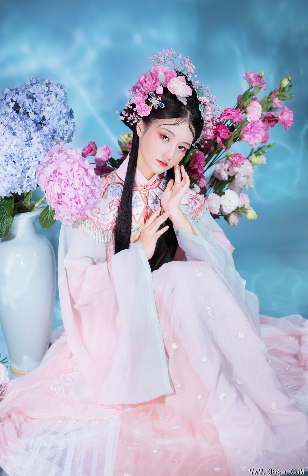 图片[23]-YiTuYu艺图语 Vol.4153 Pei Pei[26P]-六色网