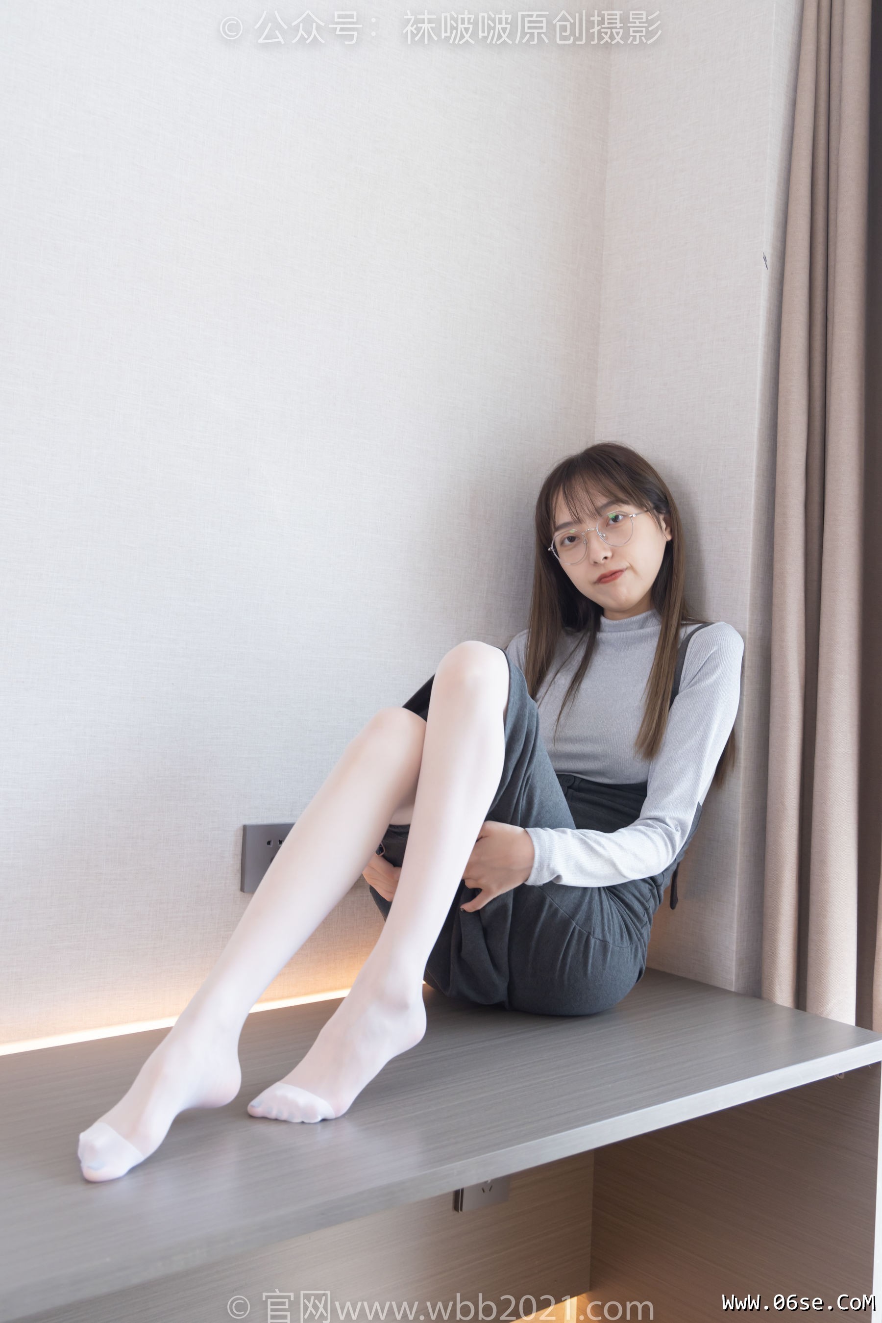 图片[39]-BoBoSocks袜啵啵 No.309 稚予 -两双高跟鞋、灰丝、白丝、裸足、踩奶油蛋糕剧情[180P]-六色网