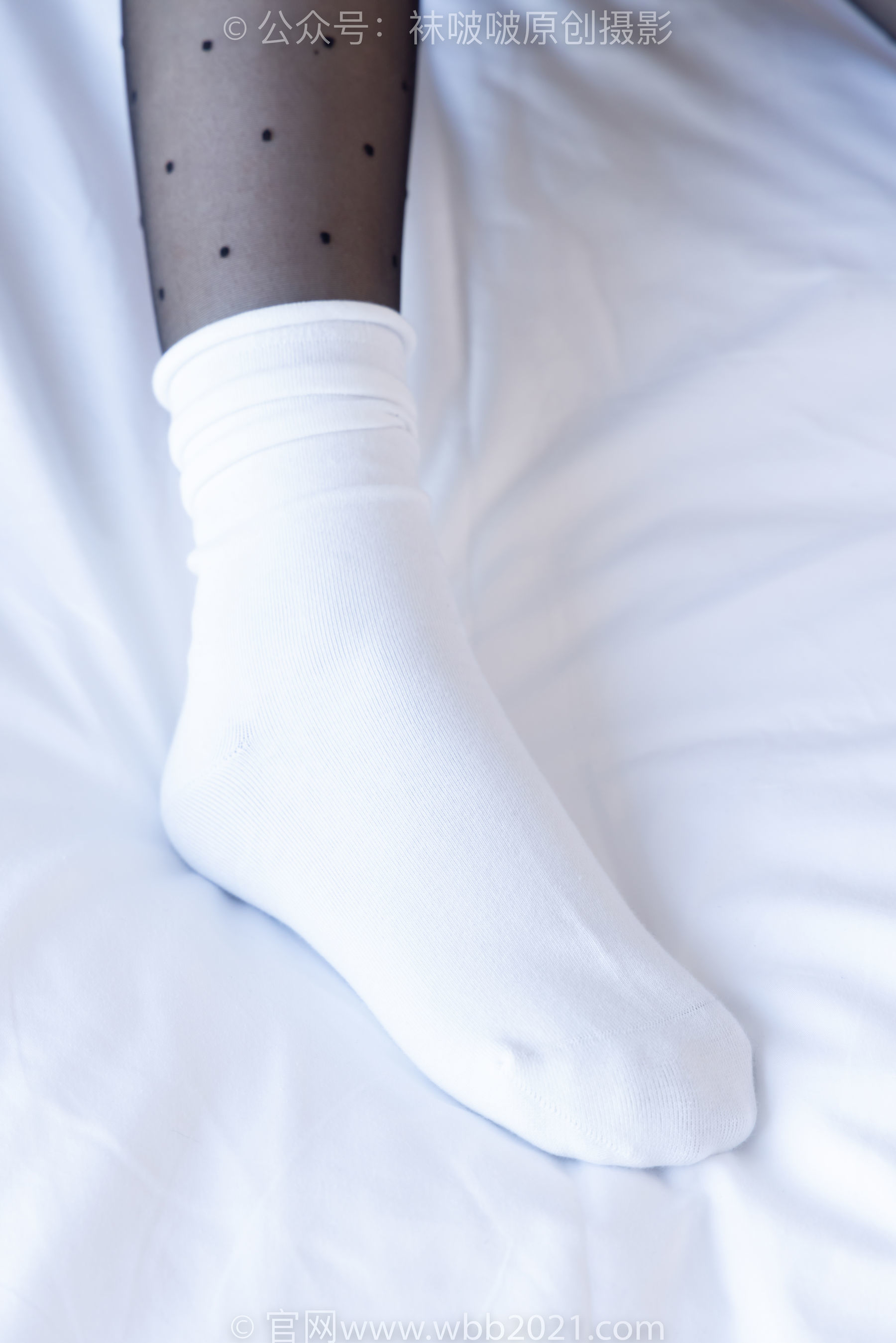 图片[8]-BoBoSocks袜啵啵 No.418 甜甜圈 – 板鞋、白棉袜、波点黑丝[145P]-六色网