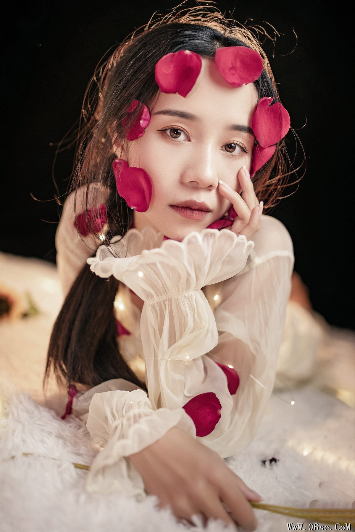 图片[12]-YiTuYu艺图语 Vol.4611 Xiu Er[23P]-六色网