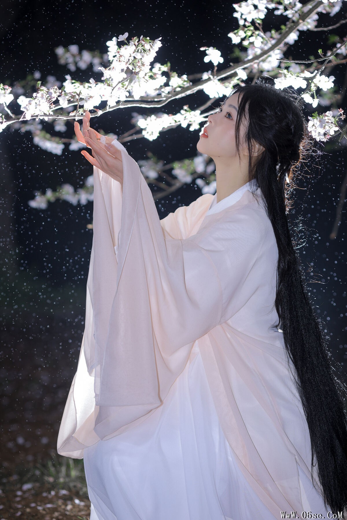 图片[15]-YiTuYu艺图语 Vol.6792 Xiao Yang[23P]-六色网