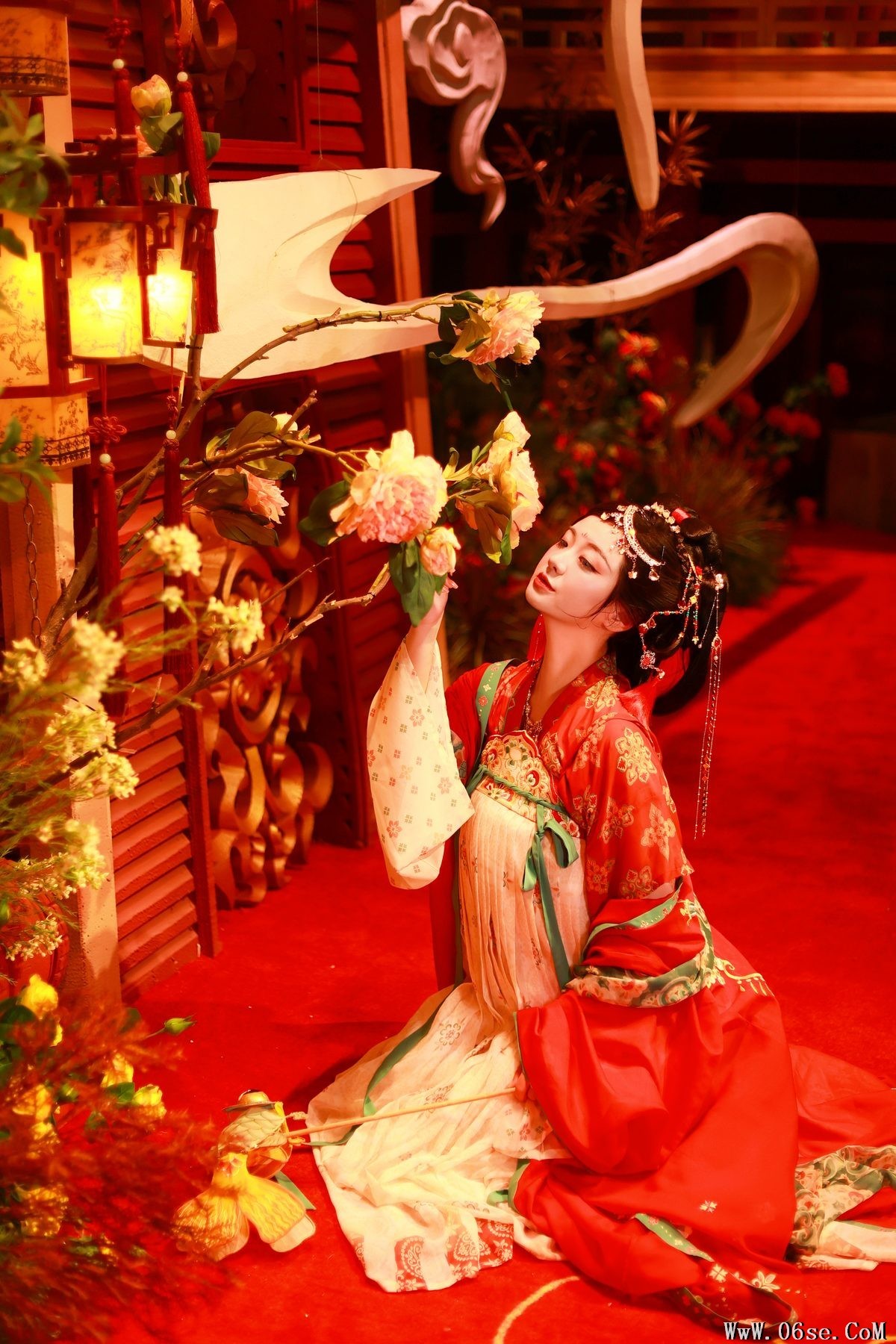 图片[38]-YiTuYu艺图语 Vol.5514 Bu Ke Ai De He He[43P]-六色网