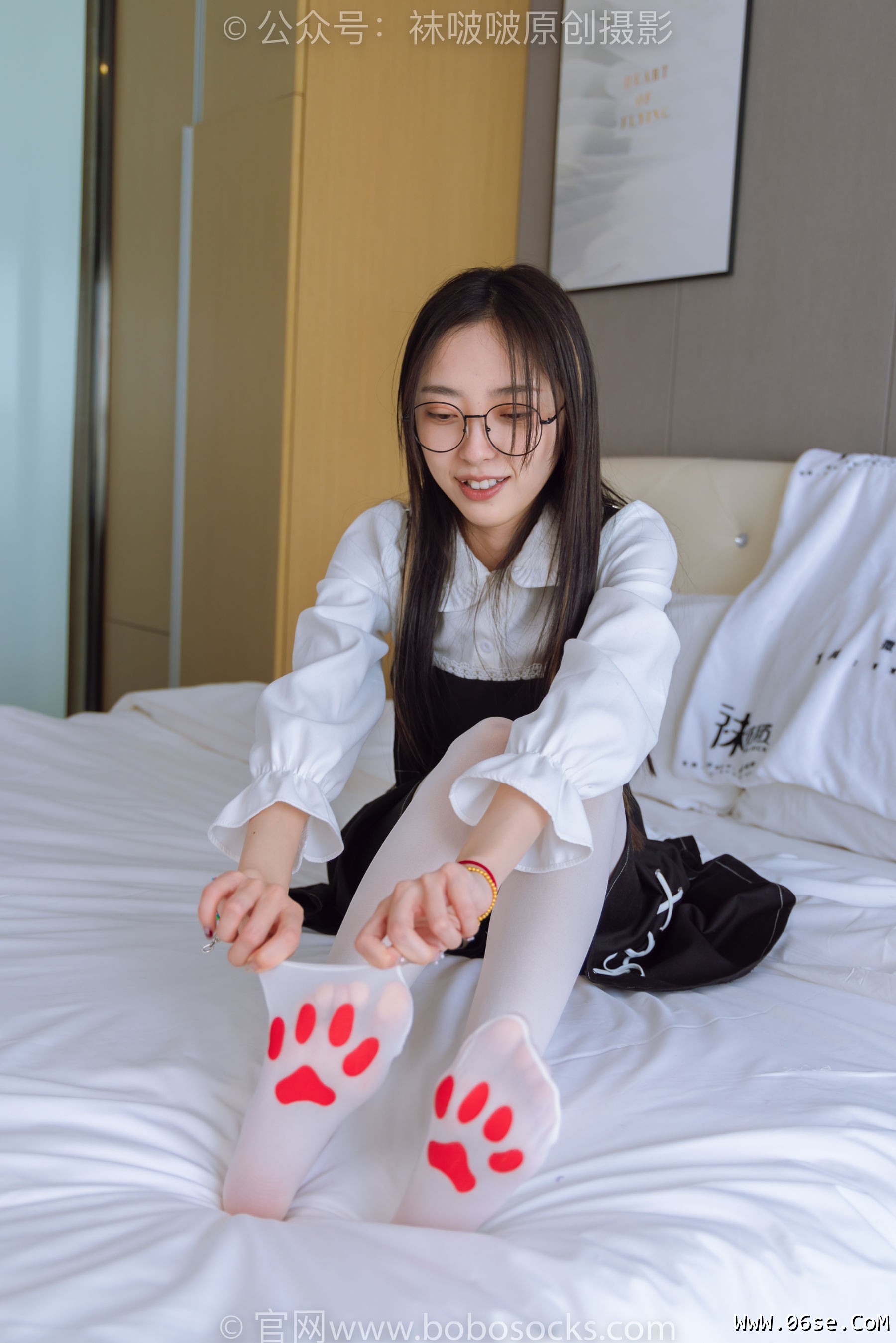 图片[95]-BoBoSocks袜啵啵 No.177 稚予-皮鞋、厚白丝（脚底猫爪印款）[140P]-六色网