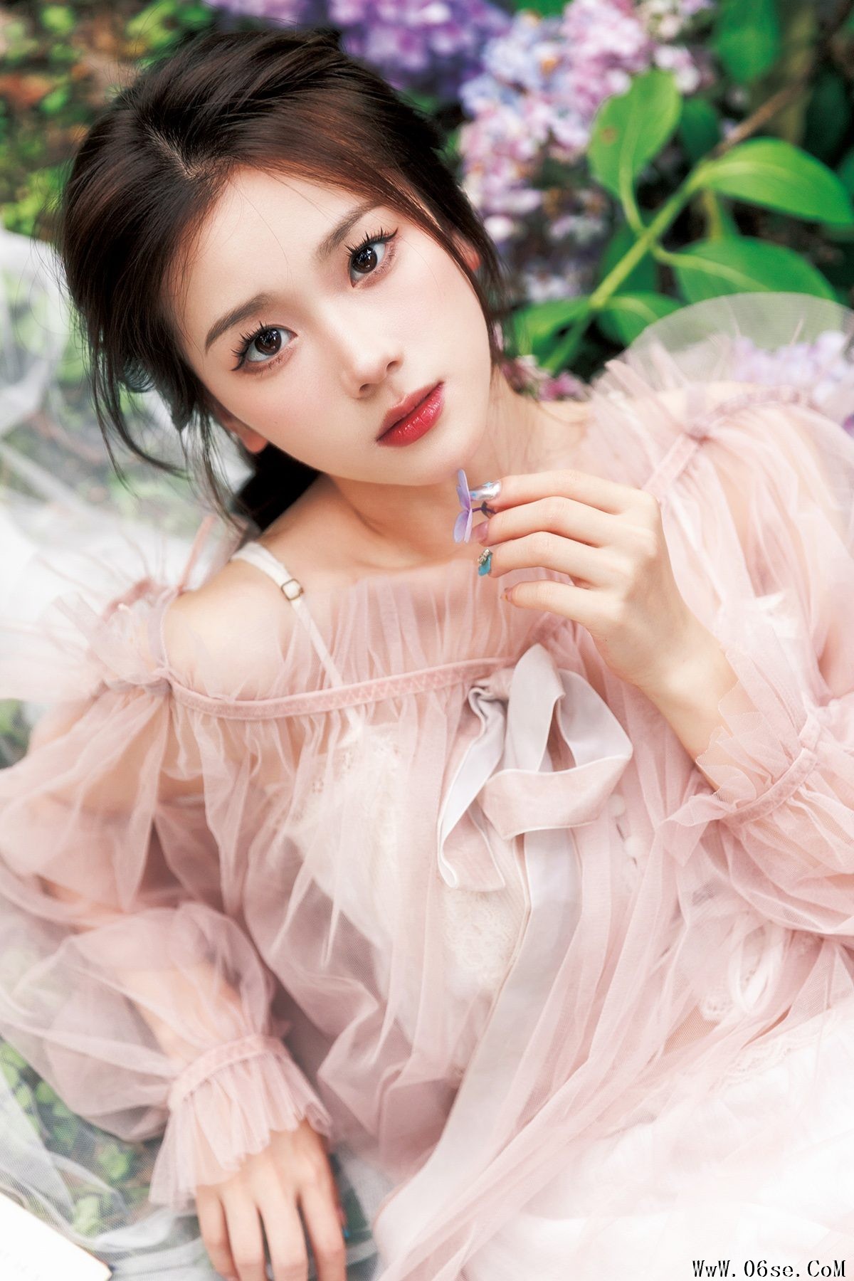 YiTuYu艺图语 Vol.4942 Xiao Bei[25P]-六色网