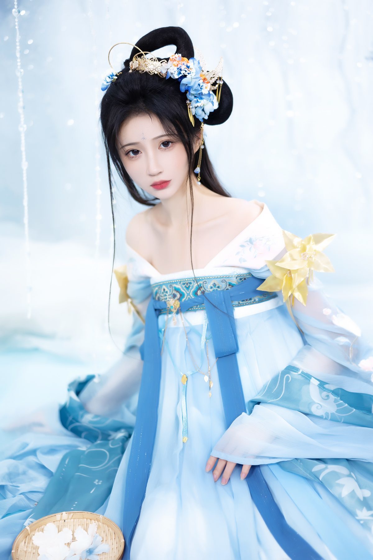 图片[23]-YiTuYu艺图语 Vol.3540 Qi Luo Sheng De Xiao Su Su[26P]-六色网