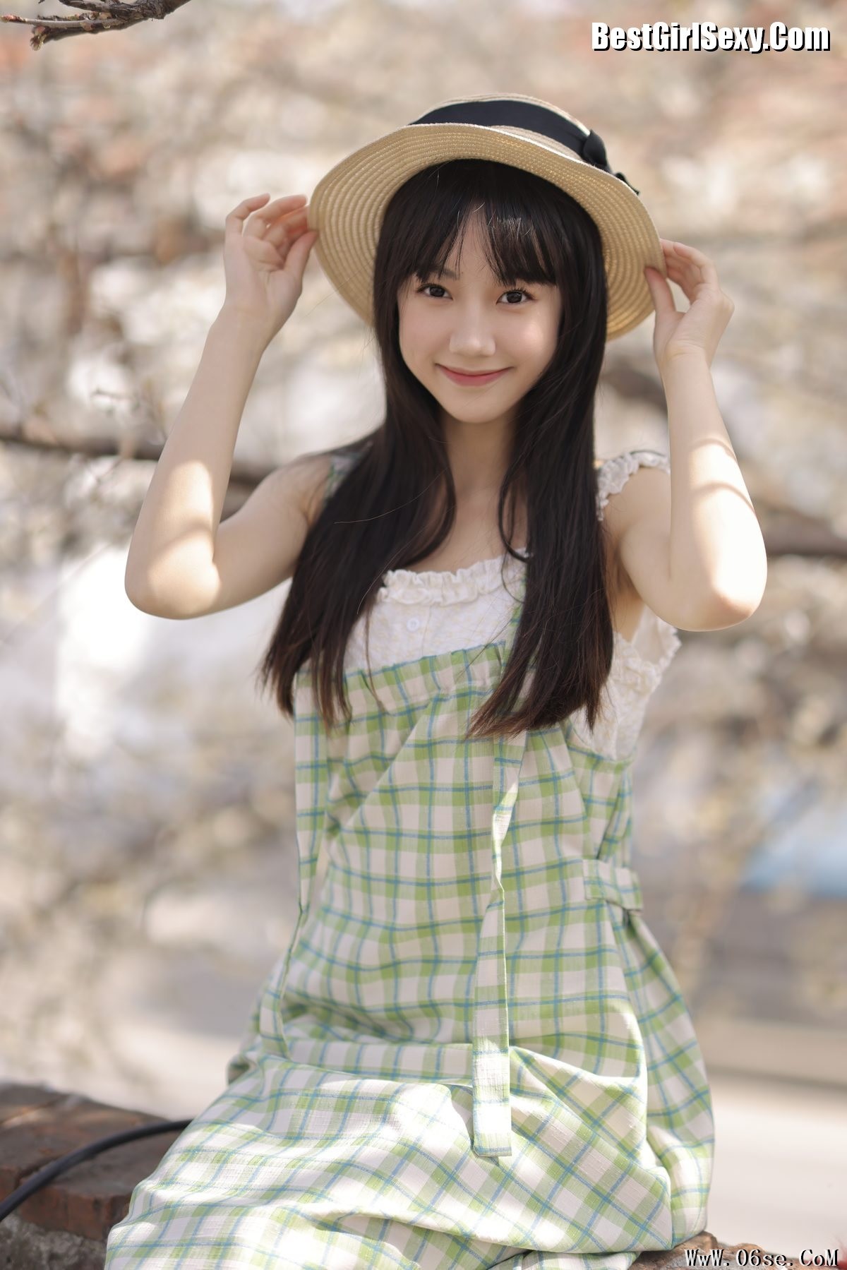图片[25]-YiTuYu艺图语 Vol.3924 Yi Ke Hao Kun De Ya[43P]-六色网