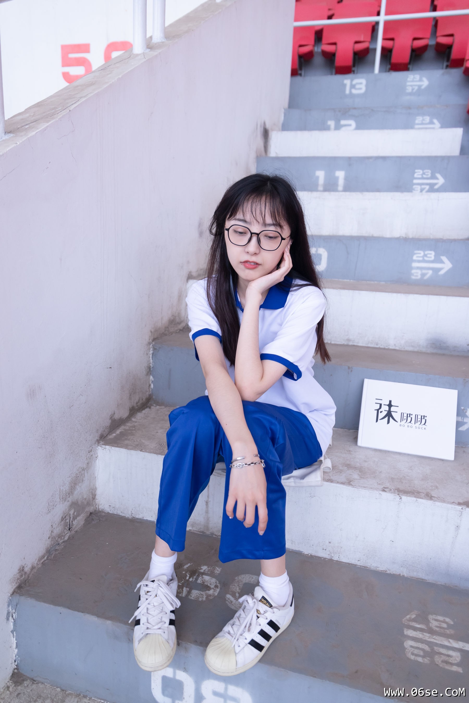 图片[13]-BoBoSocks袜啵啵 No.002 稚予-校服、贝壳头、白棉袜、裸足[139P]-六色网