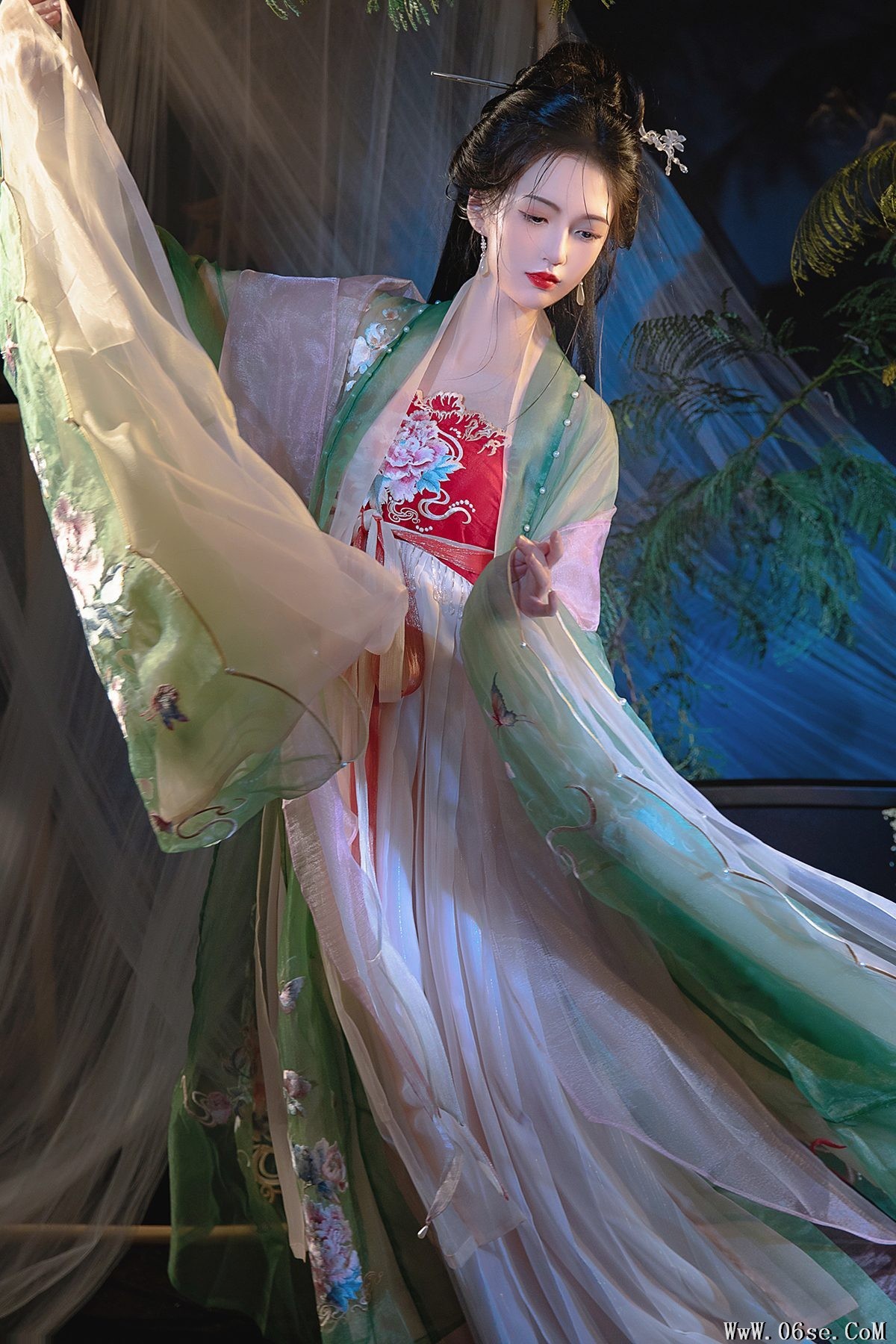 YiTuYu艺图语 Vol.3756 Pang Qi[32P]-六色网