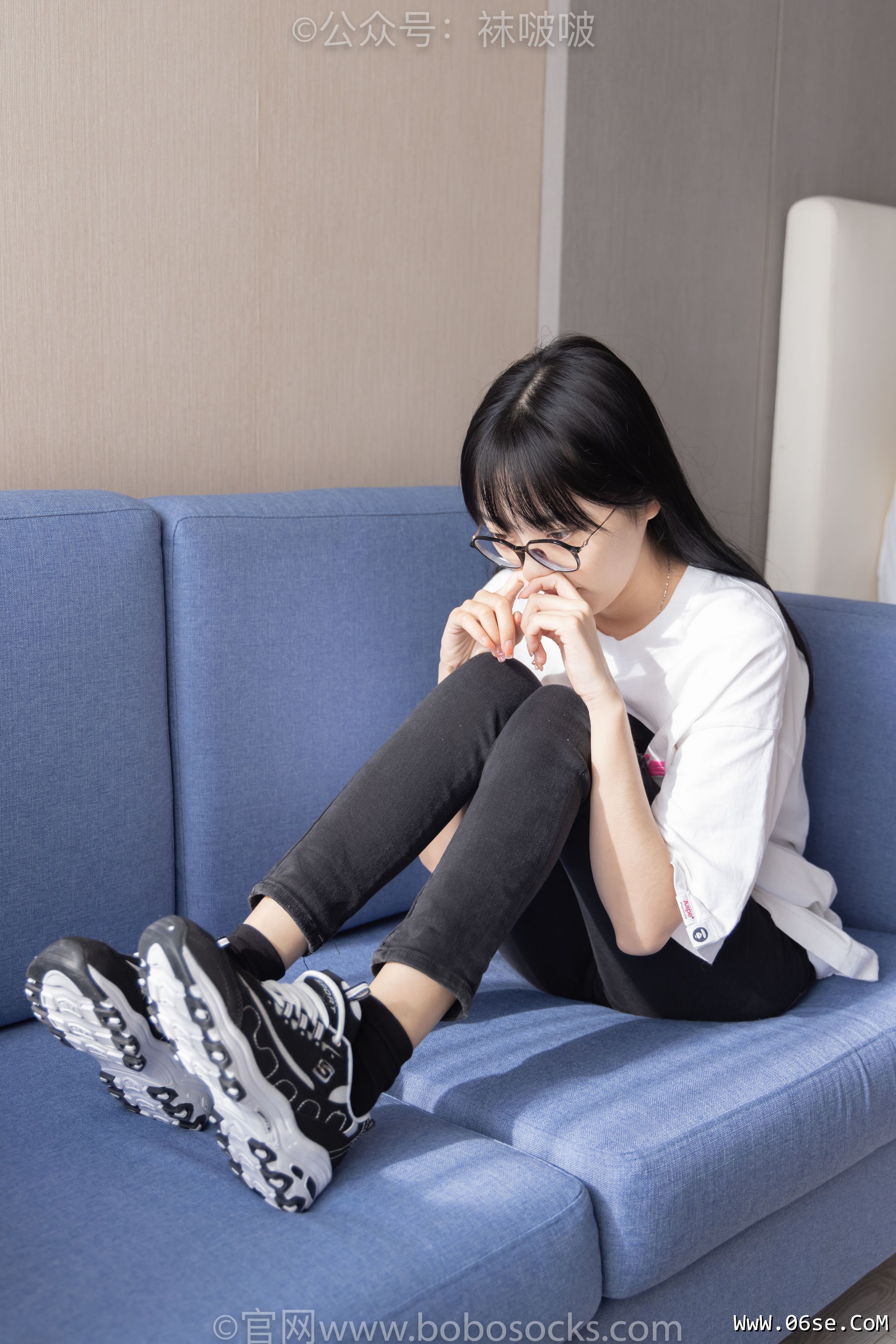 图片[93]-BoBoSocks袜啵啵 No.055 稚予-斯凯奇运动鞋、白棉袜、黑棉袜[139P]-六色网