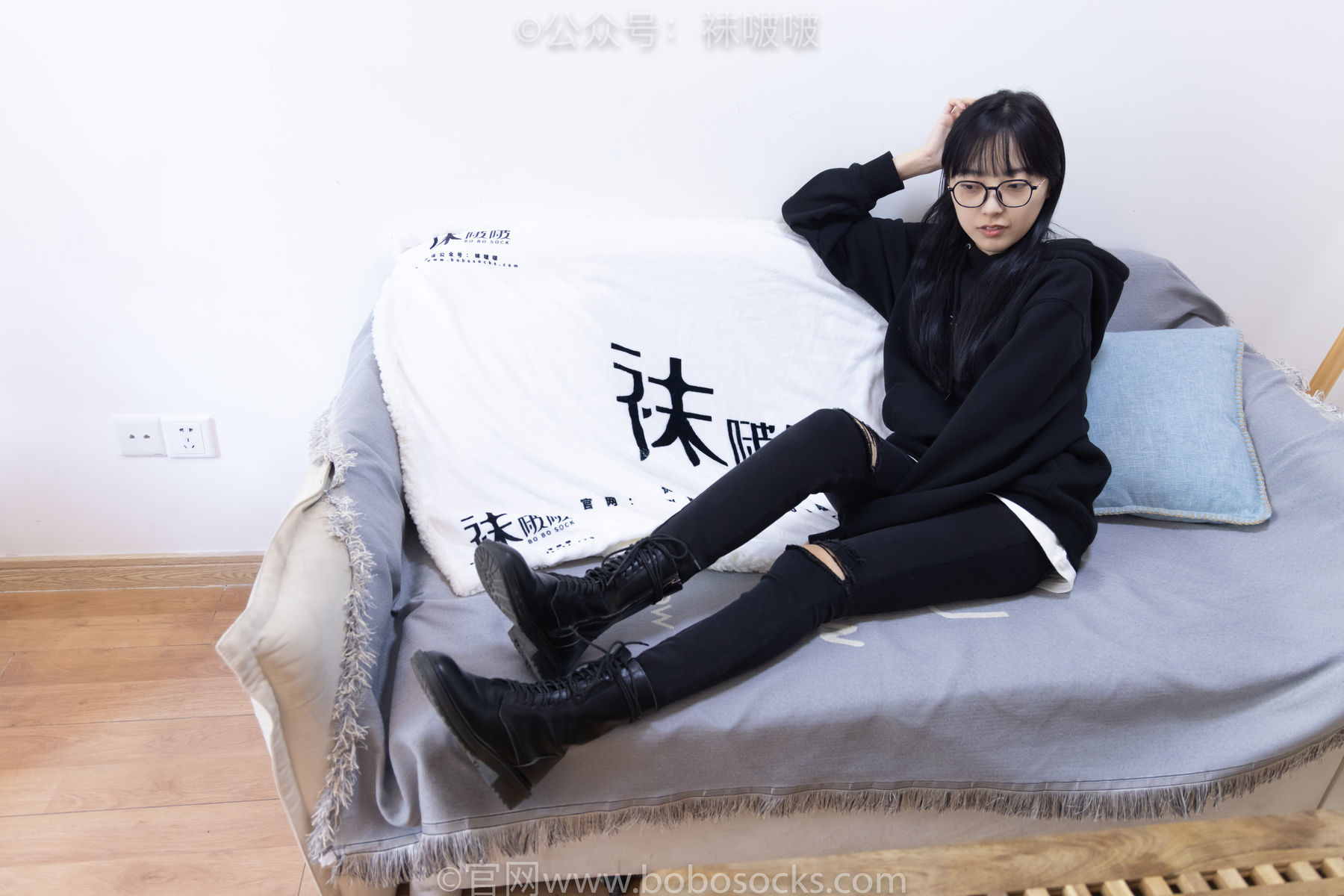 图片[21]-BoBoSocks袜啵啵 No.061 稚予-短靴、白棉袜、裸足[145P]-六色网