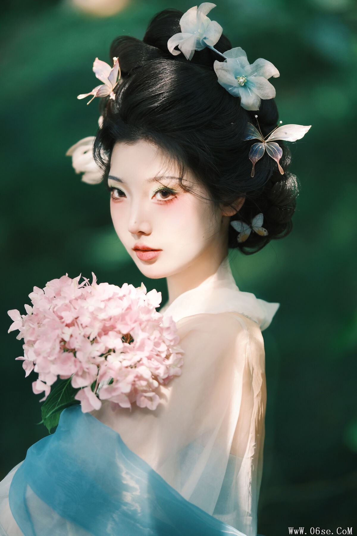 图片[21]-YiTuYu艺图语 Vol.7109 Guo Guo[25P]-六色网