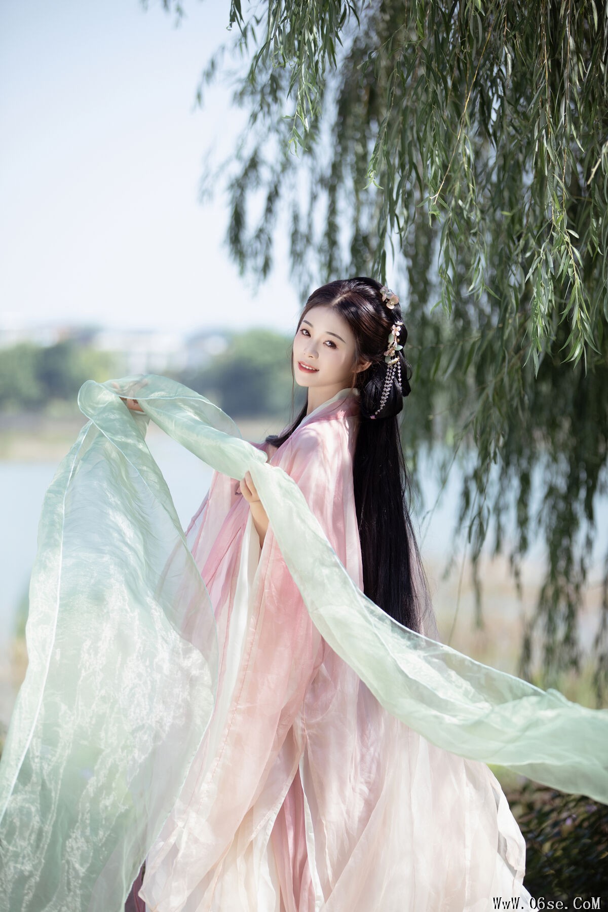 图片[25]-YiTuYu艺图语 Vol.6473 Qiu Qiu[29P]-六色网