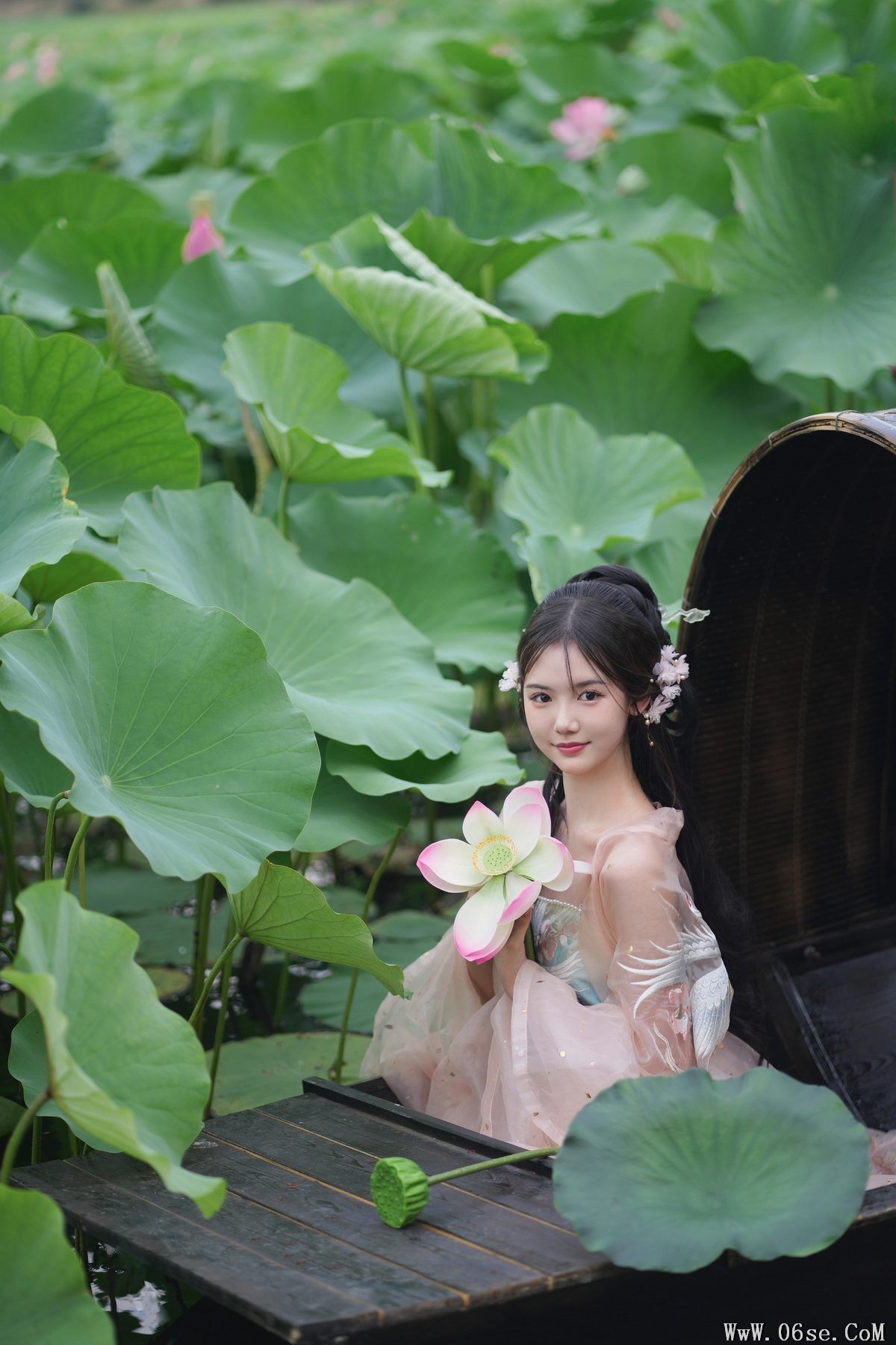 图片[11]-YiTuYu艺图语 Vol.5160 Shi Yu Gan A[25P]-六色网