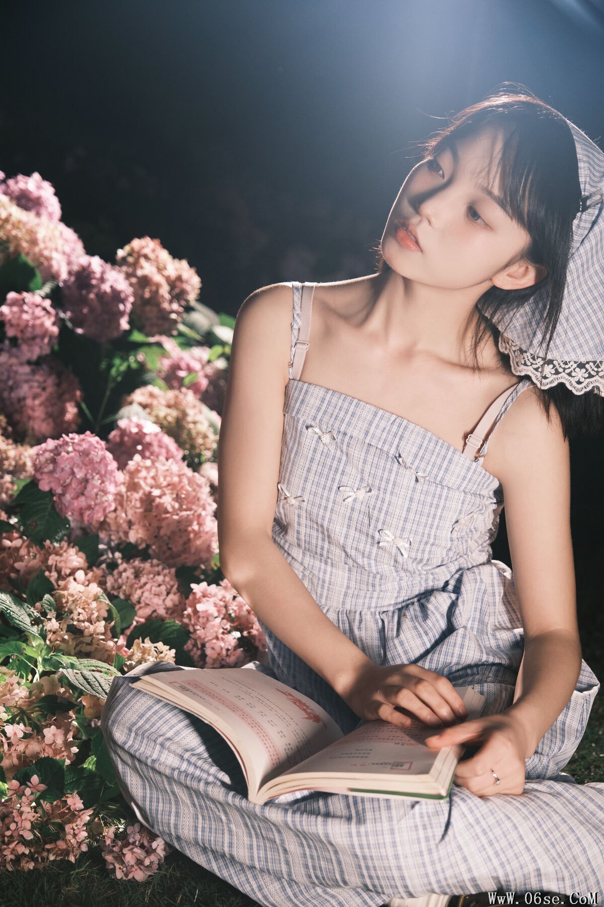 图片[18]-YiTuYu艺图语 Vol.7229 Jiu Cai He Zi[32P]-六色网