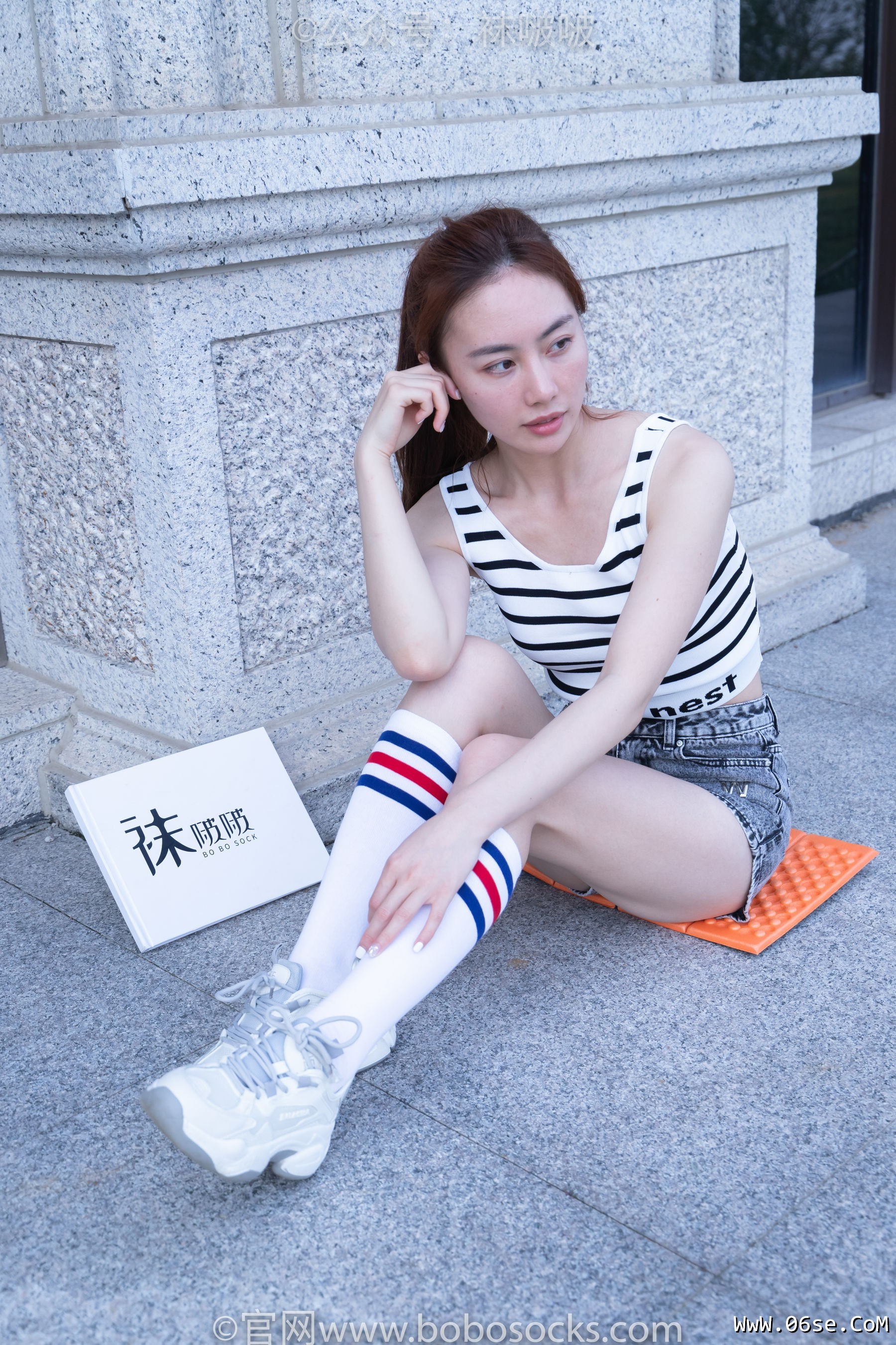 图片[18]-BoBoSocks袜啵啵 No.006 小米-运动鞋、白色小腿袜、裸足[130P]-六色网