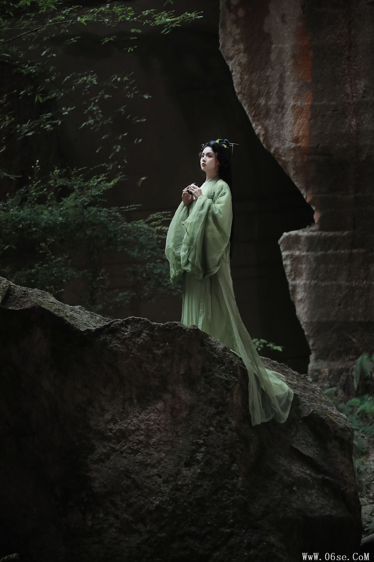 图片[16]-YiTuYu艺图语 Vol.7764 He Xiang Gu[26P]-六色网