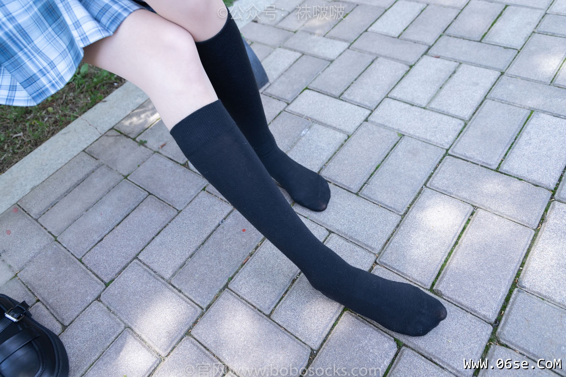 图片[72]-BoBoSocks袜啵啵 No.007 稚予-JK制服、皮鞋、黑色中筒棉袜、肉丝[143P]-六色网