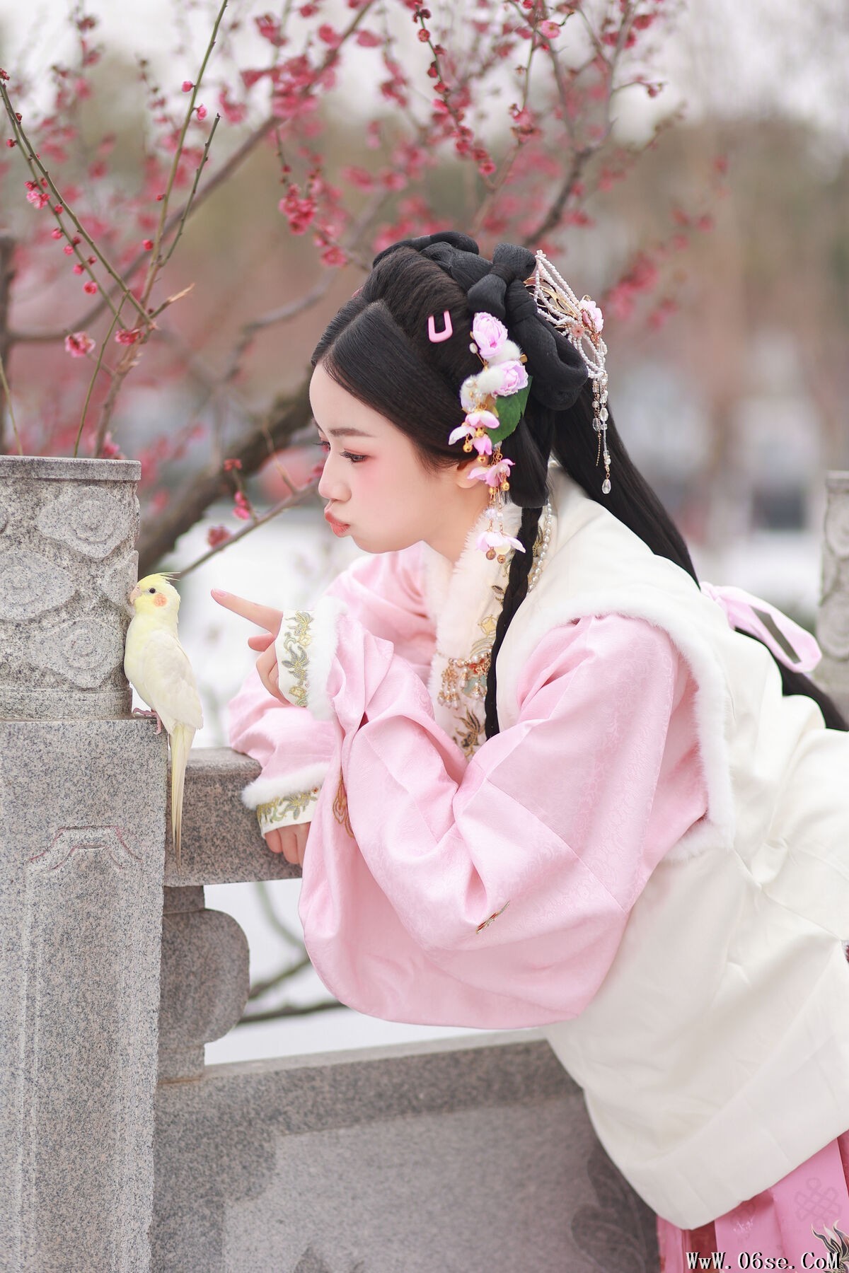 图片[19]-YiTuYu艺图语 Vol.6943 Xiao Du Tong Xue[27P]-六色网