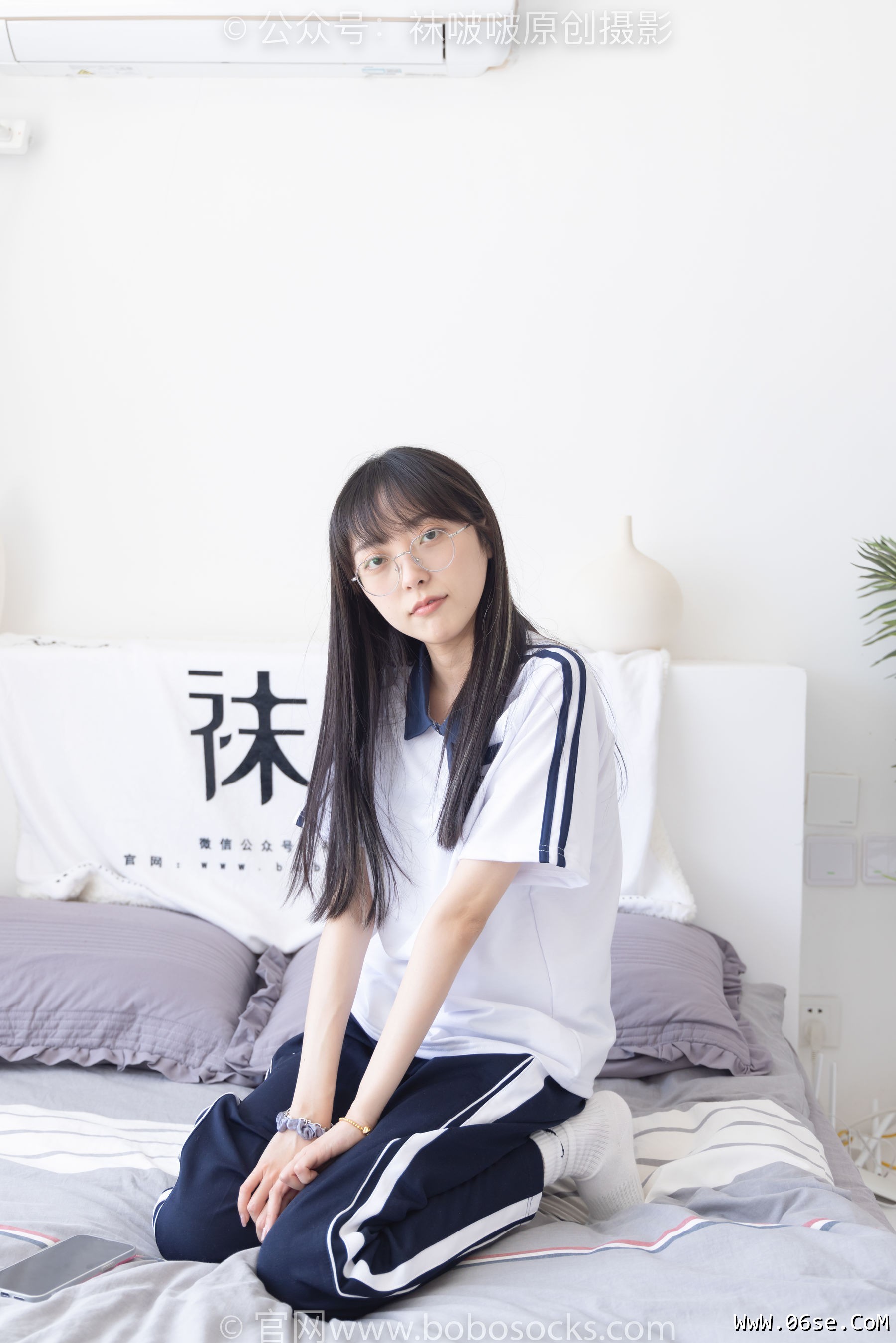 图片[93]-BoBoSocks袜啵啵 No.207 稚予 -aj板鞋、白棉袜、油亮白丝、校服裤里丝[140P]-六色网