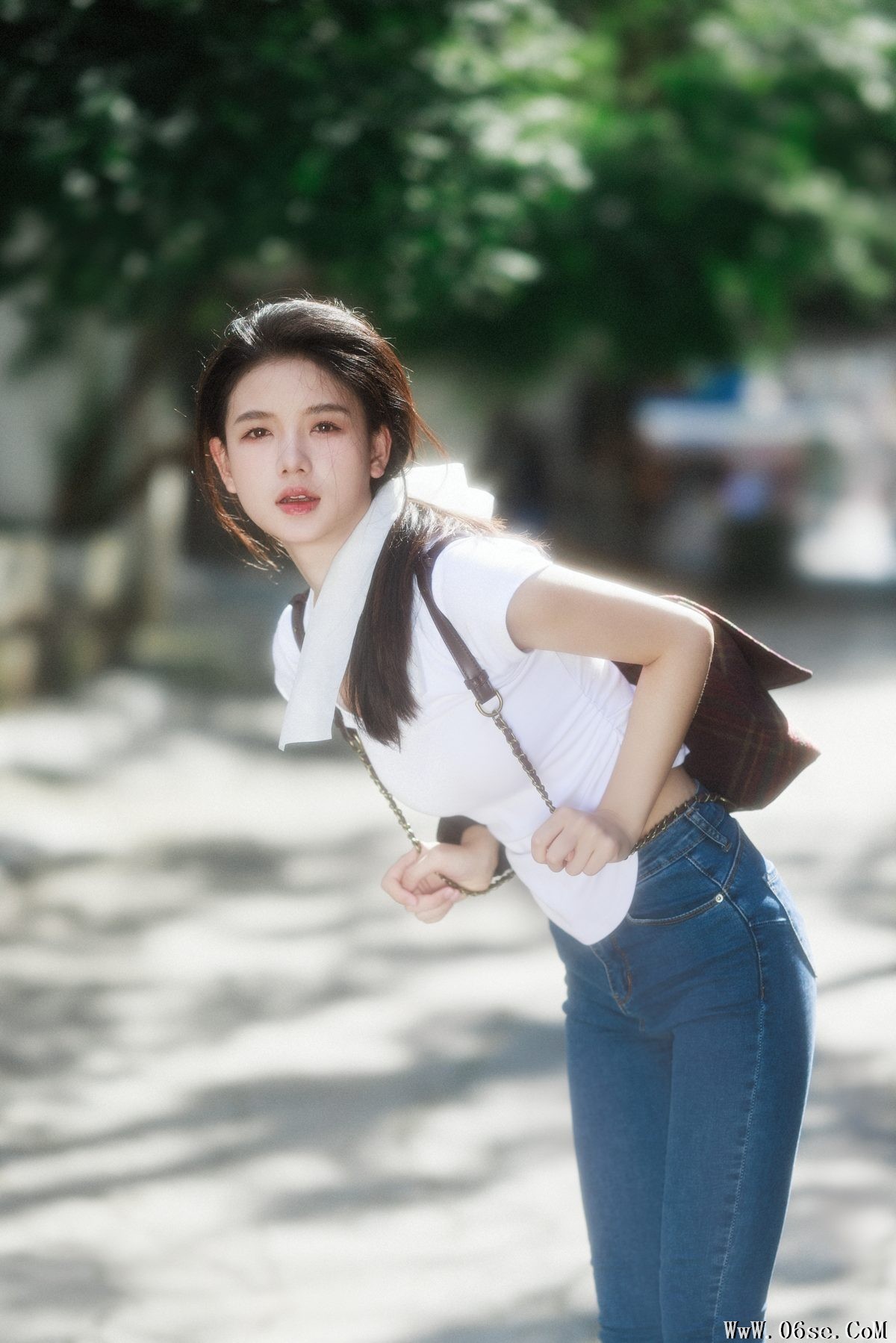 图片[6]-YiTuYu艺图语 Vol.5620 Bu Ta Xiao Yao[40P]-六色网
