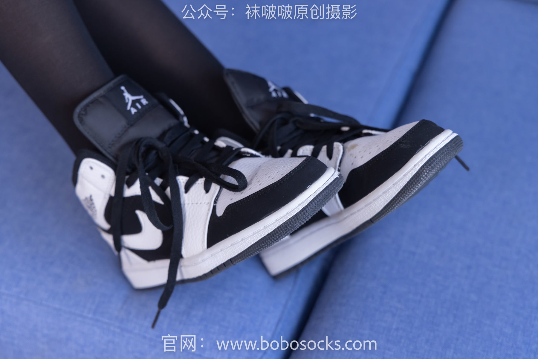 图片[2]-BoBoSocks袜啵啵 No.132 小甜豆-aj1板鞋、蓝色短靴、厚黑丝、厚红丝[145P]-六色网