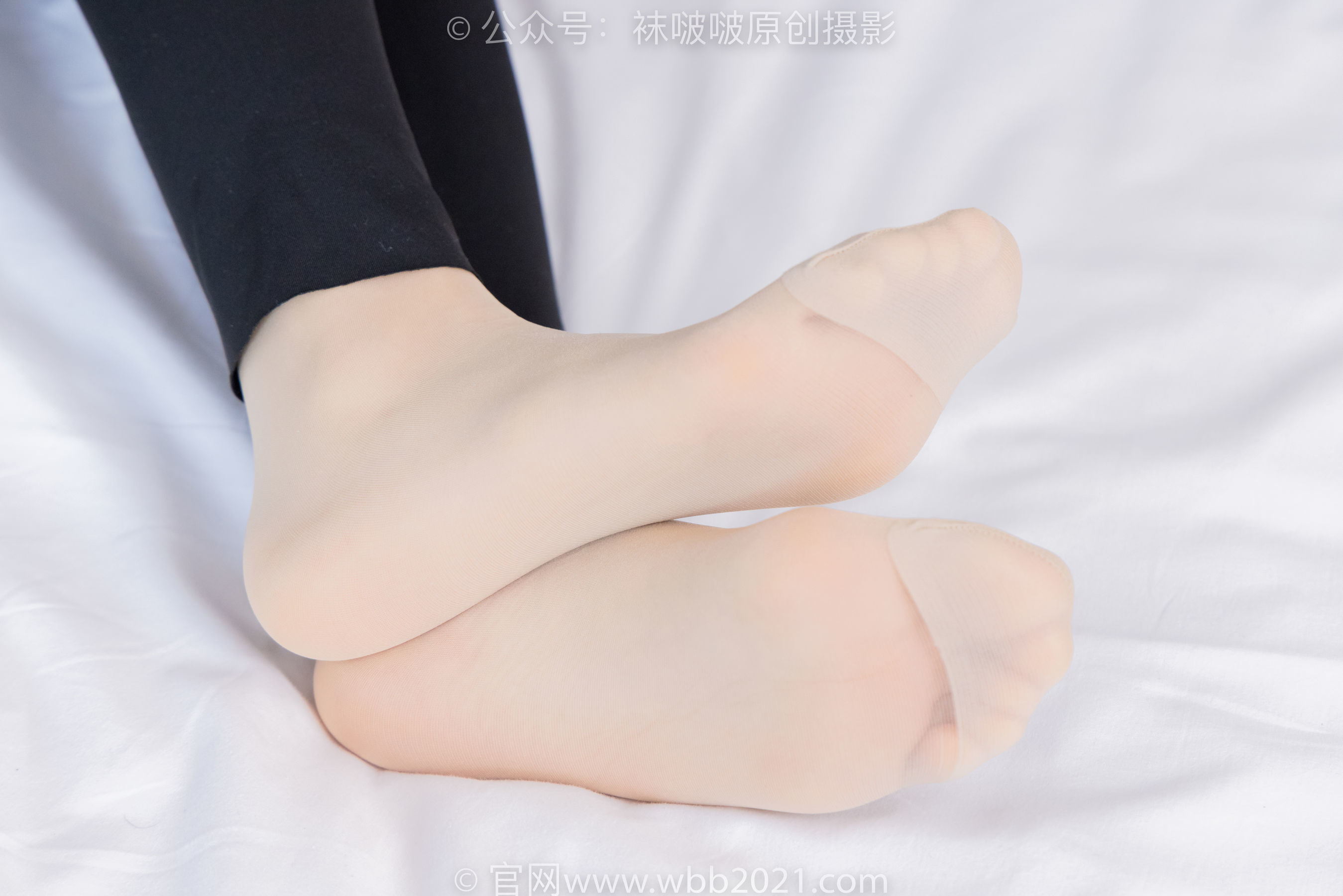 图片[17]-BoBoSocks袜啵啵 No.410 糯米 -运动鞋、白棉袜、肉丝、瑜伽裤裤里丝[145P]-六色网