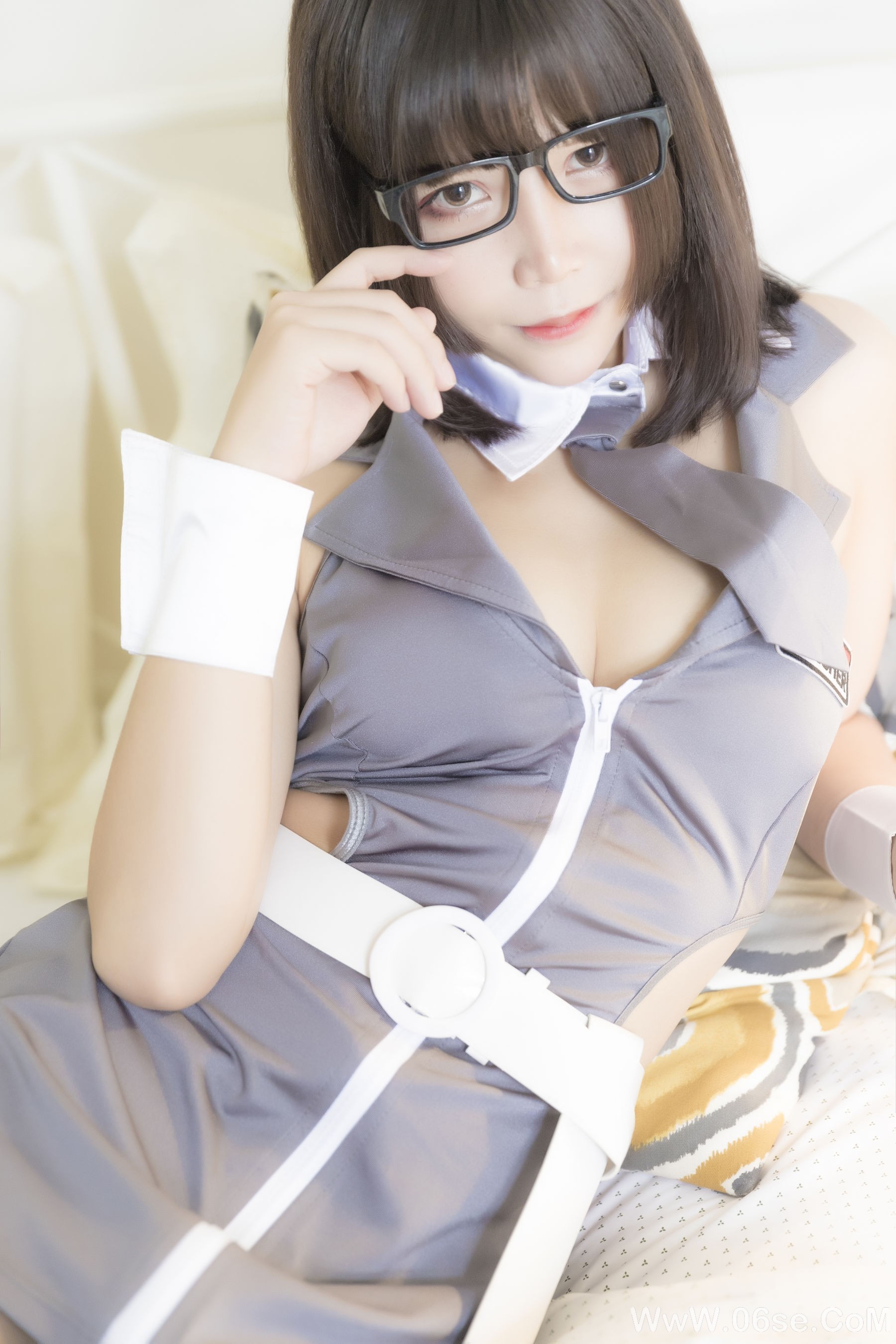 图片[10]-二次元妹子抱走莫子aa 黑丝制服[45P]-六色网