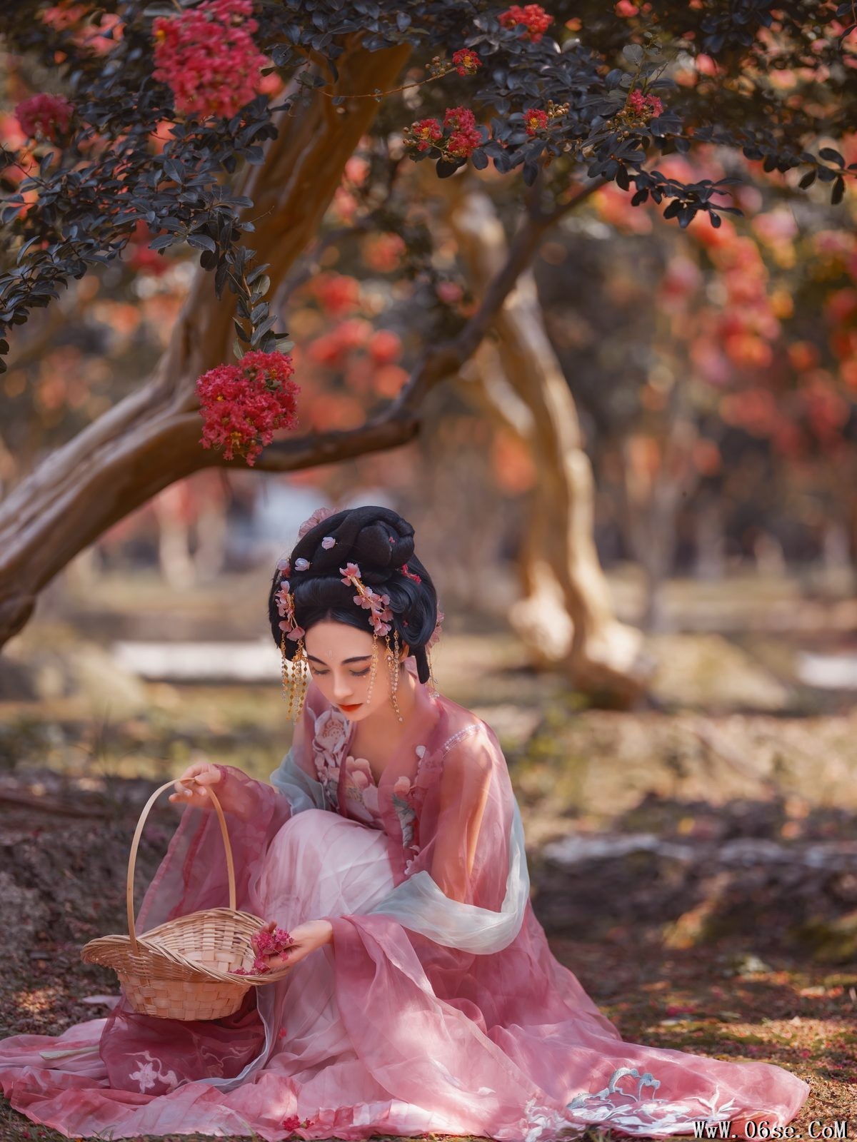 图片[66]-YiTuYu艺图语 Vol.5079 Qian Luo[66P]-六色网