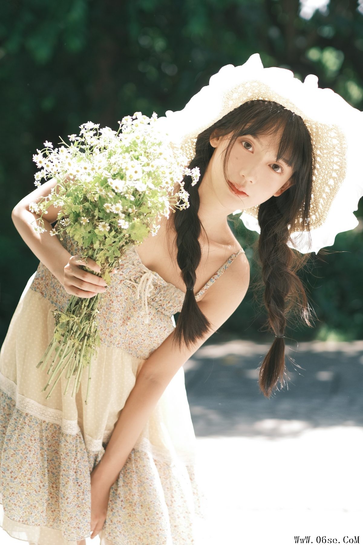 图片[17]-YiTuYu艺图语 Vol.5122 Ke Ai Zhou Zz[23P]-六色网