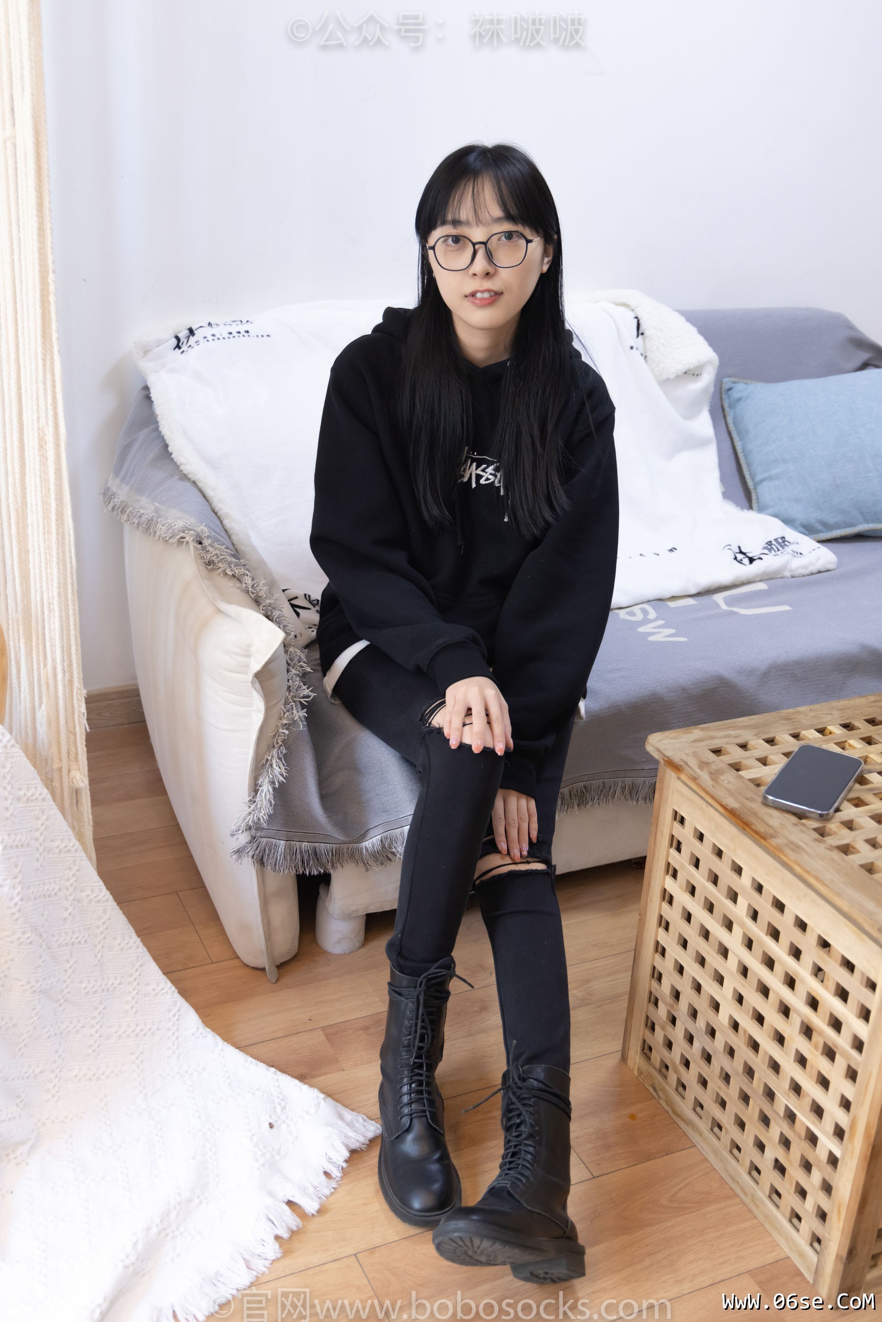 图片[6]-BoBoSocks袜啵啵 No.061 稚予-短靴、白棉袜、裸足[145P]-六色网