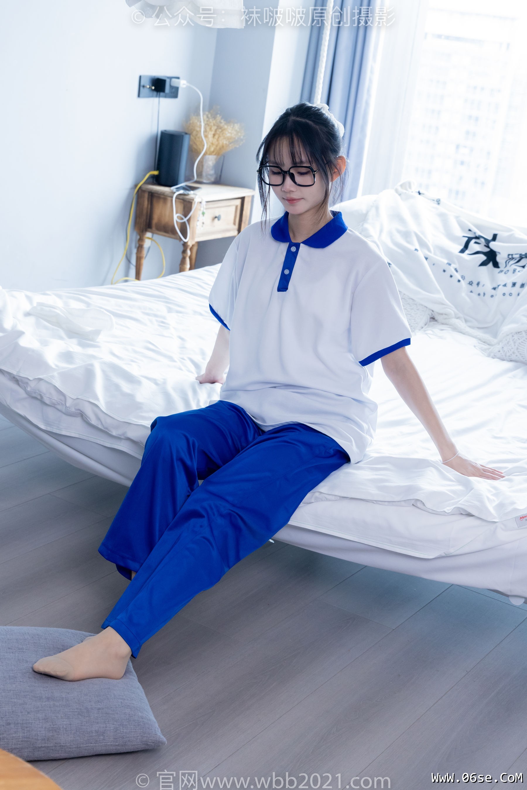 图片[47]-BoBoSocks袜啵啵 No.351 甜甜圈 -板鞋、白棉袜、肉丝、校服裤里丝[150P]-六色网