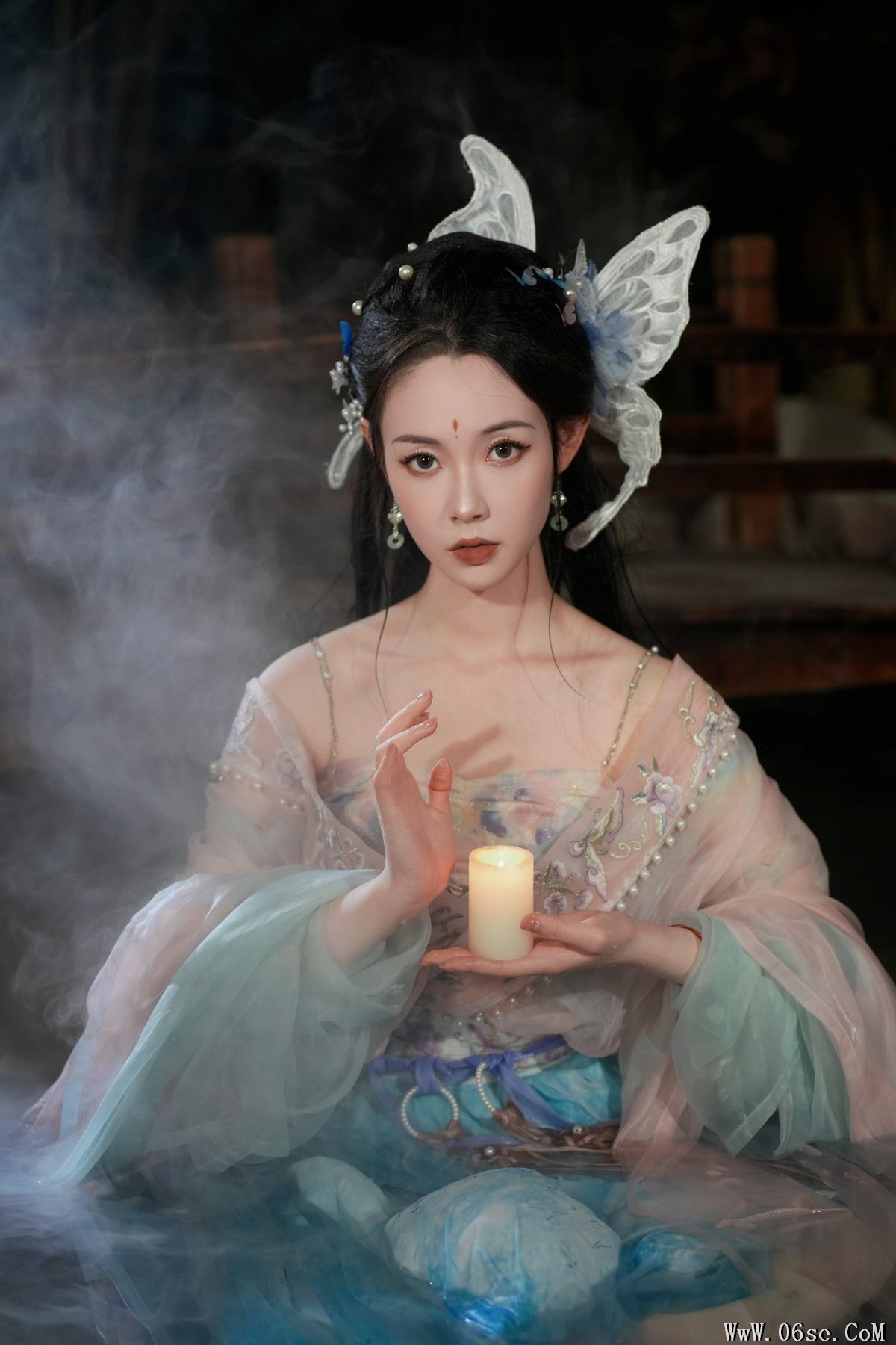 图片[41]-YiTuYu艺图语 Vol.4768 Vi Ge Vivian[48P]-六色网