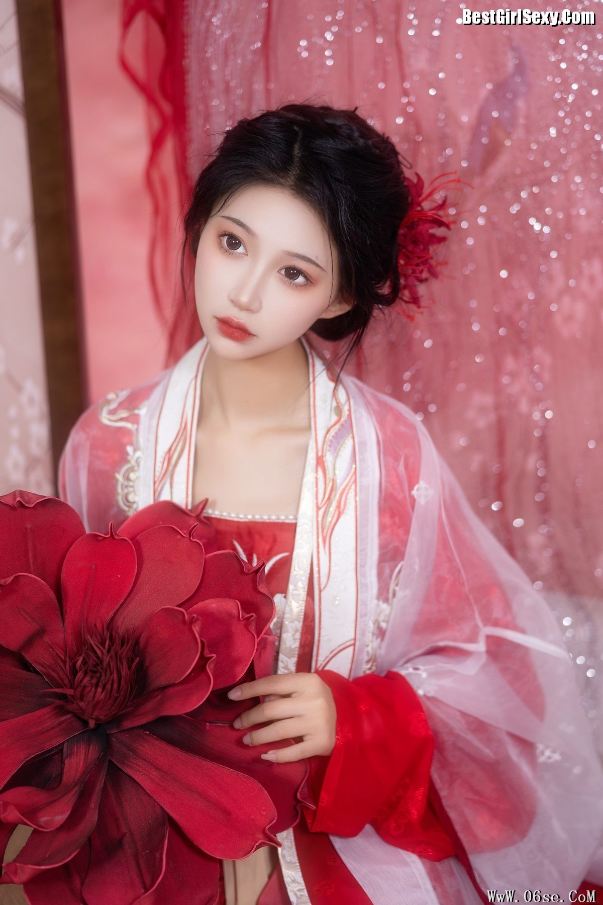 图片[27]-YiTuYu艺图语 Vol.4080 Qi Luo Sheng De Xiao Su Su[27P]-六色网