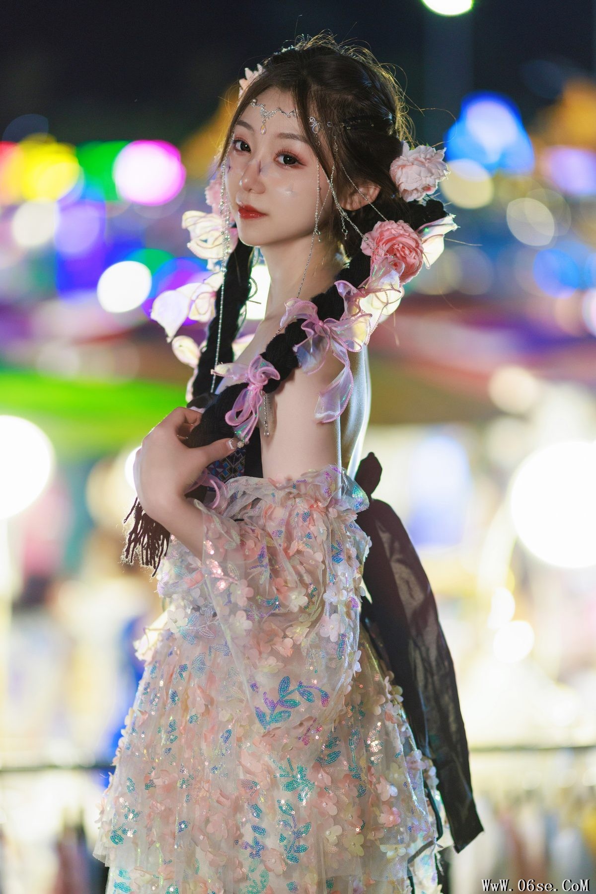 图片[22]-YiTuYu艺图语 Vol.4924 She Kong De Luan Luan[26P]-六色网