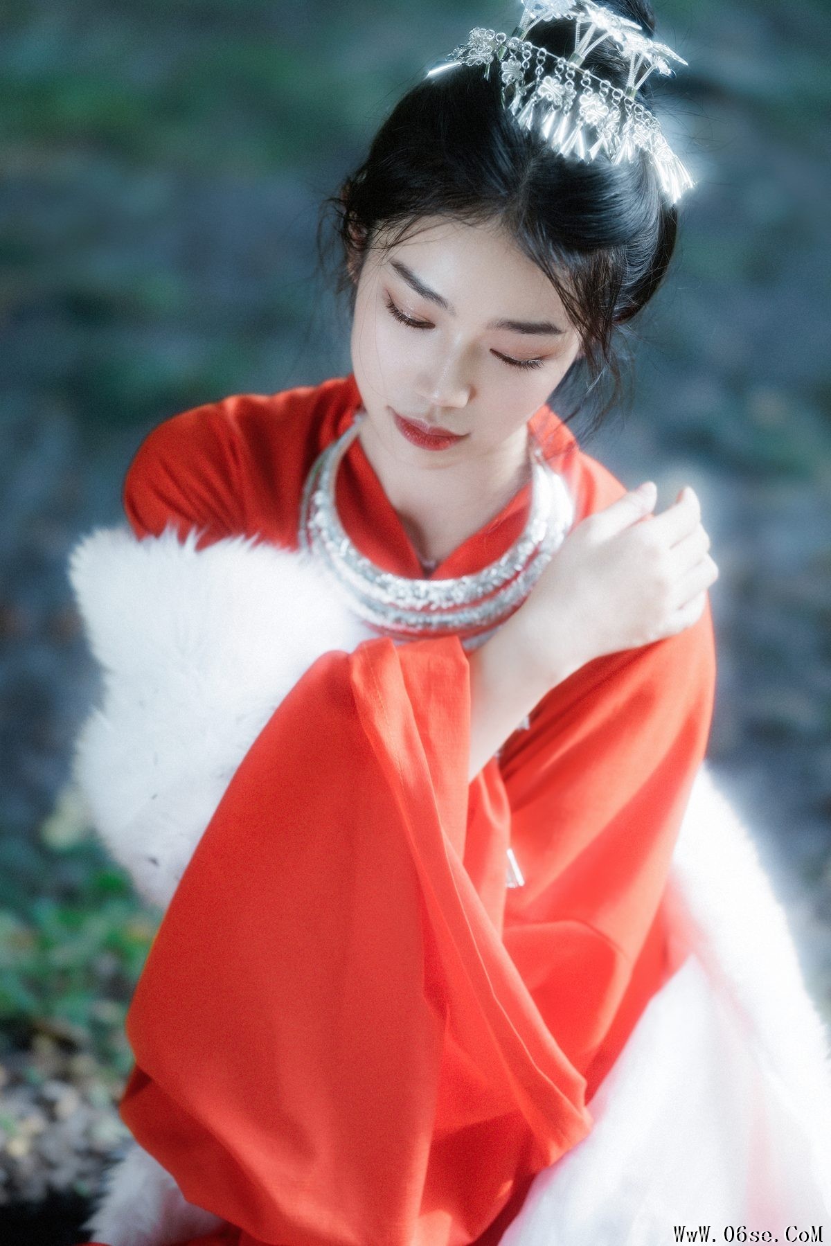 图片[11]-YiTuYu艺图语 Vol.5687 Zhou Xin[24P]-六色网