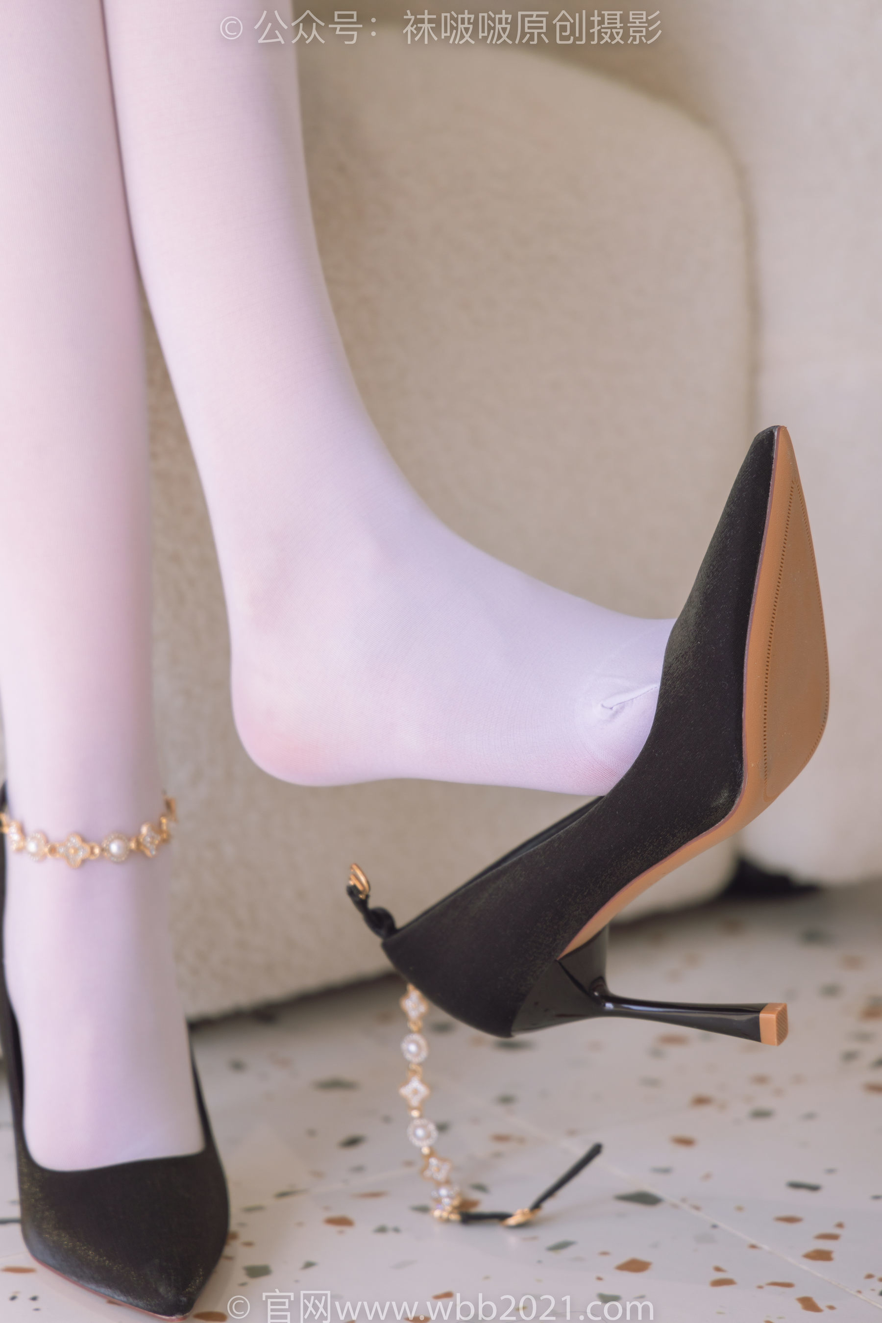图片[111]-BoBoSocks袜啵啵 No.242 小甜豆-高跟鞋、厚白丝[140P]-六色网