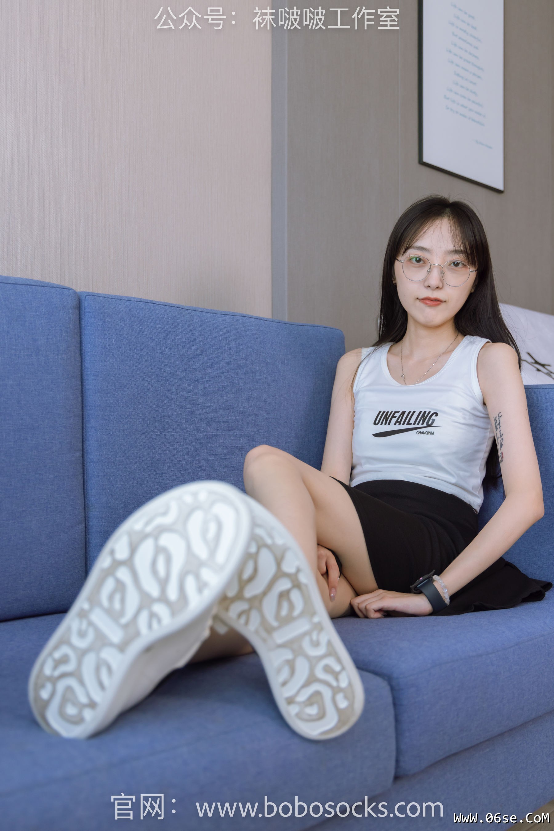 图片[49]-BoBoSocks袜啵啵 No.127 稚予-麦昆板鞋、两双自然穿旧棉袜、裸足[139P]-六色网