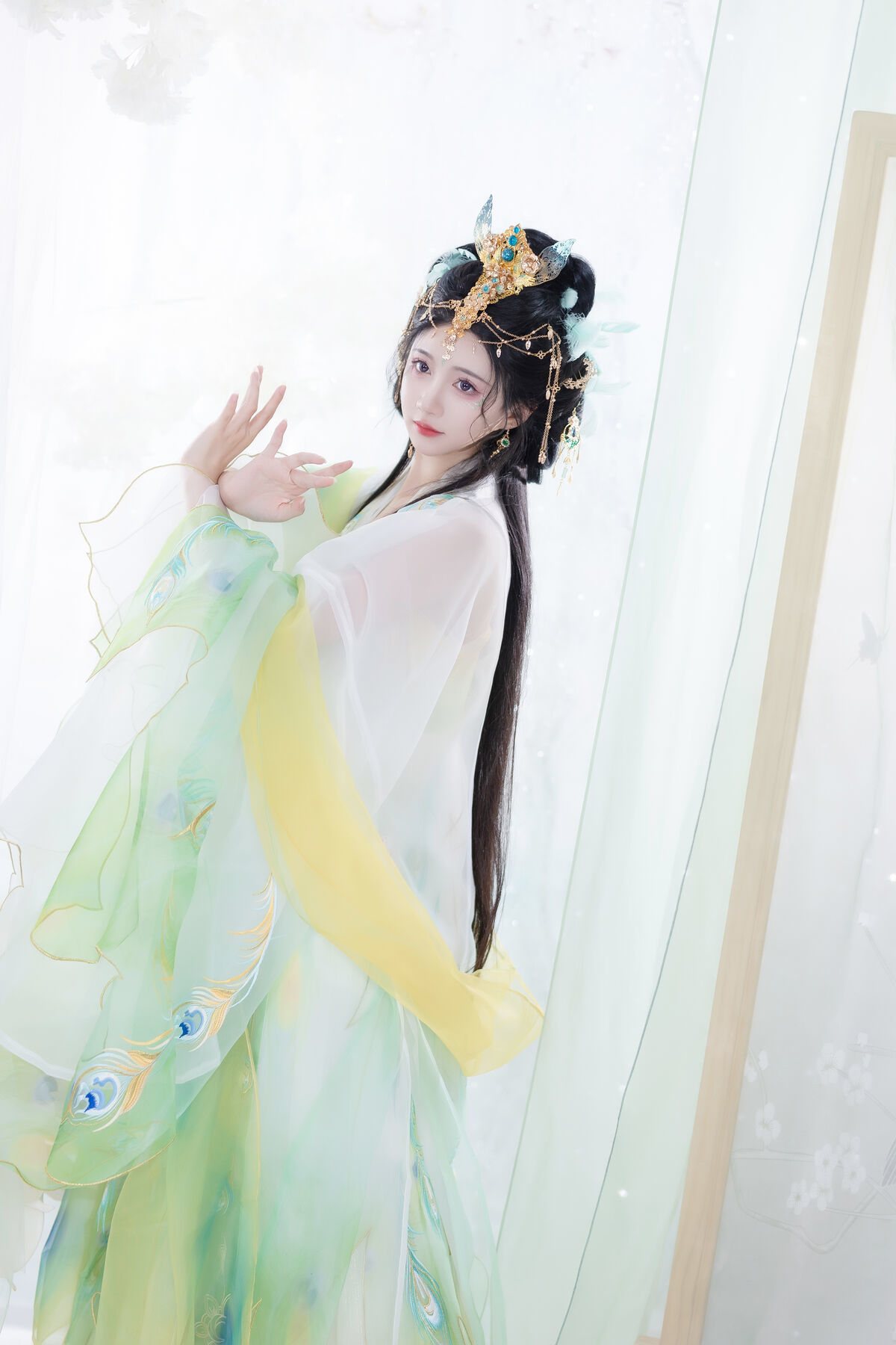 图片[11]-YiTuYu艺图语 Vol.7394 Qi Luo Sheng De Xiao Su Su[25P]-六色网