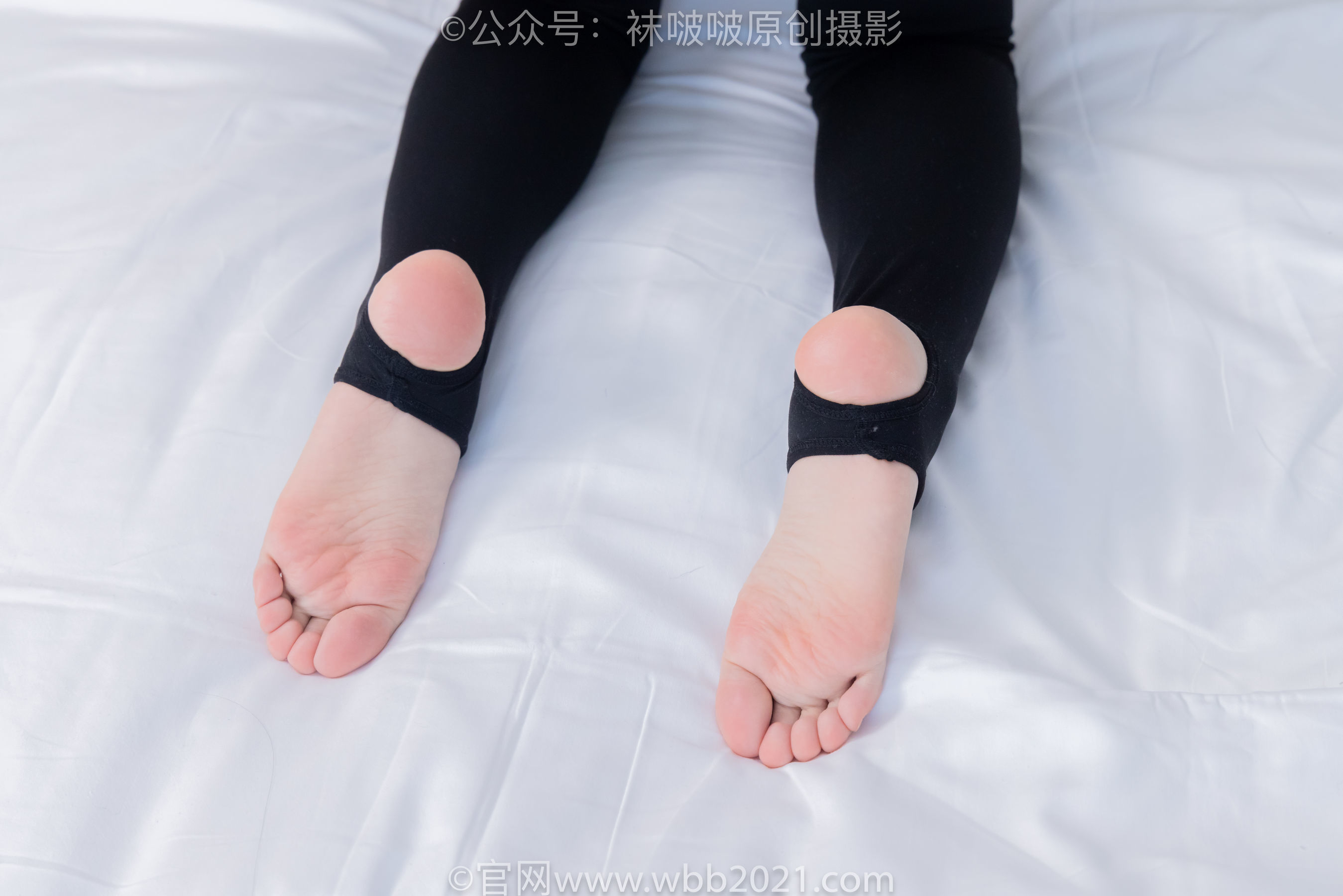 图片[31]-BoBoSocks袜啵啵 No.438 甜甜圈 -皮鞋、板鞋、白棉袜、黑色踩脚袜[150P]-六色网