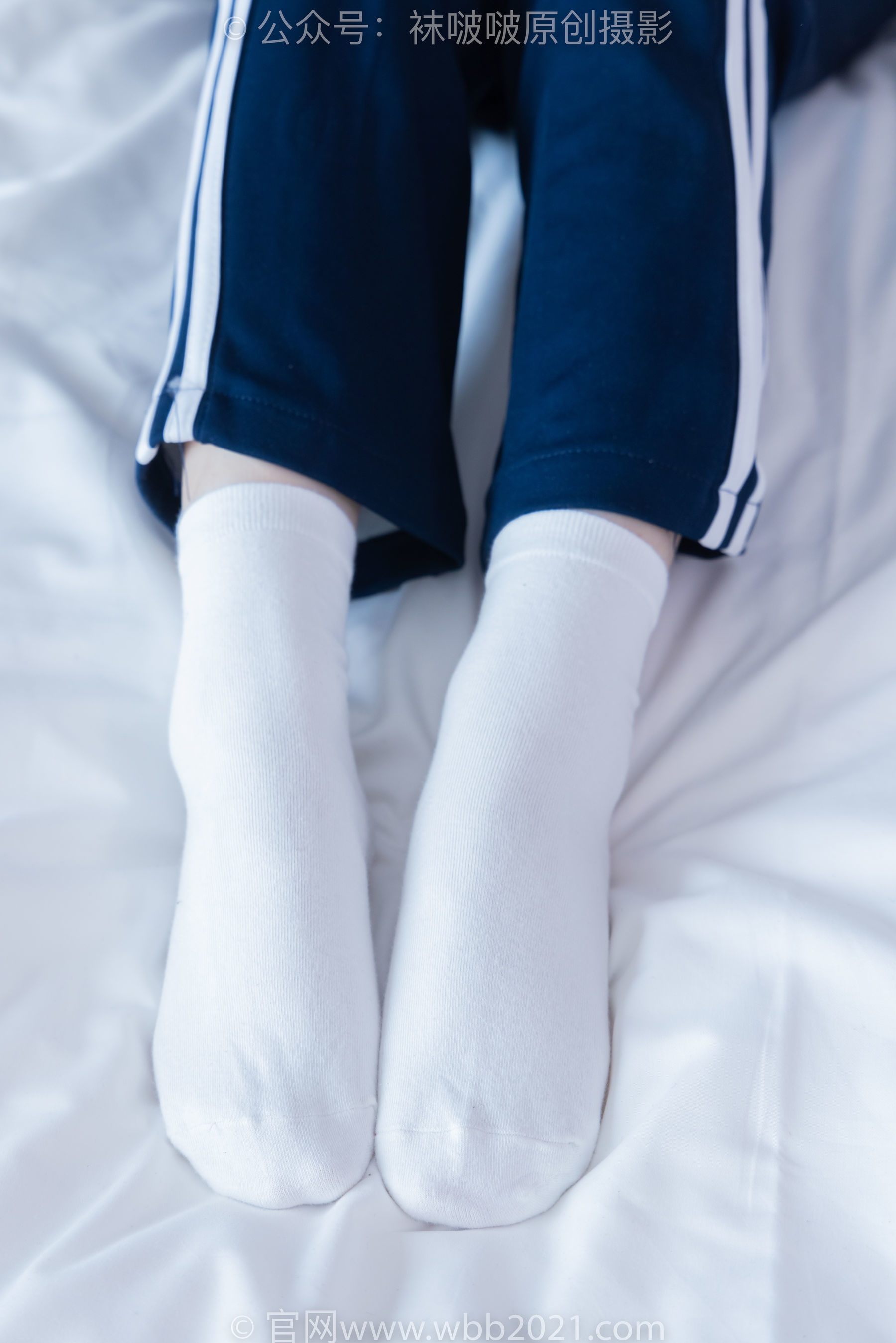 图片[95]-BoBoSocks袜啵啵 No.366 甜甜圈 -三双板鞋、白棉袜、短白丝[150P]-六色网