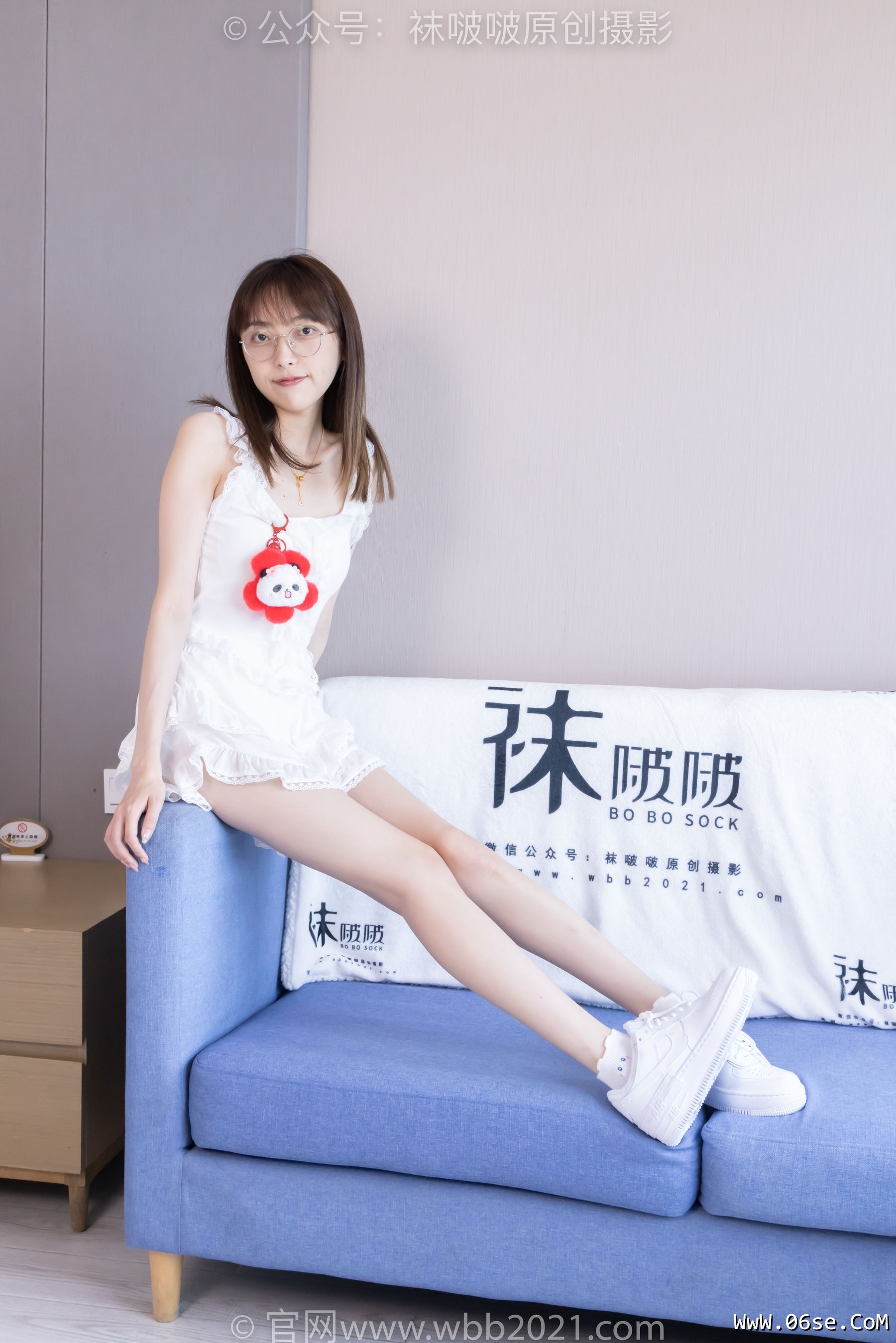 图片[117]-BoBoSocks袜啵啵 No.417 稚予 – 板鞋、白棉袜、裸足、裸足部分脚底抹精油[199P]-六色网