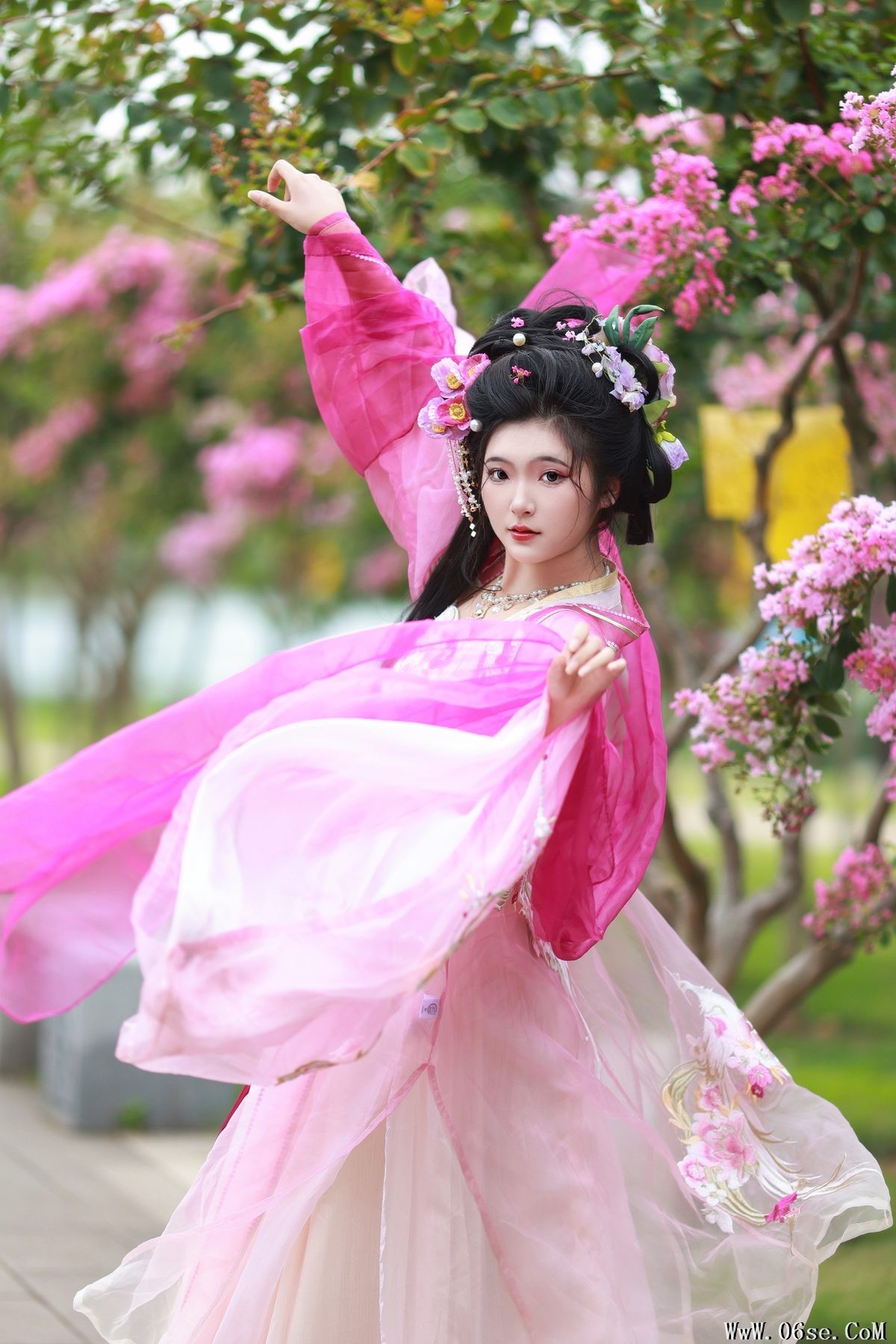 图片[13]-YiTuYu艺图语 Vol.5377 KaiLin Jiang[48P]-六色网