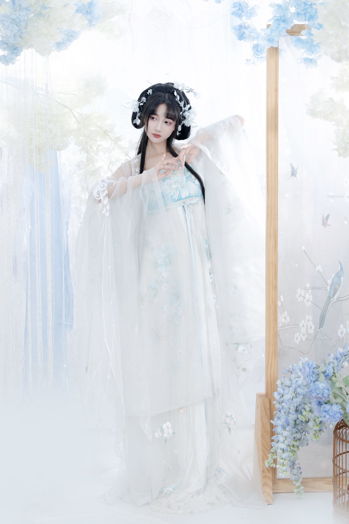 图片[21]-YiTuYu艺图语 Vol.5647 Qi Luo Sheng De Xiao Su Su[27P]-六色网