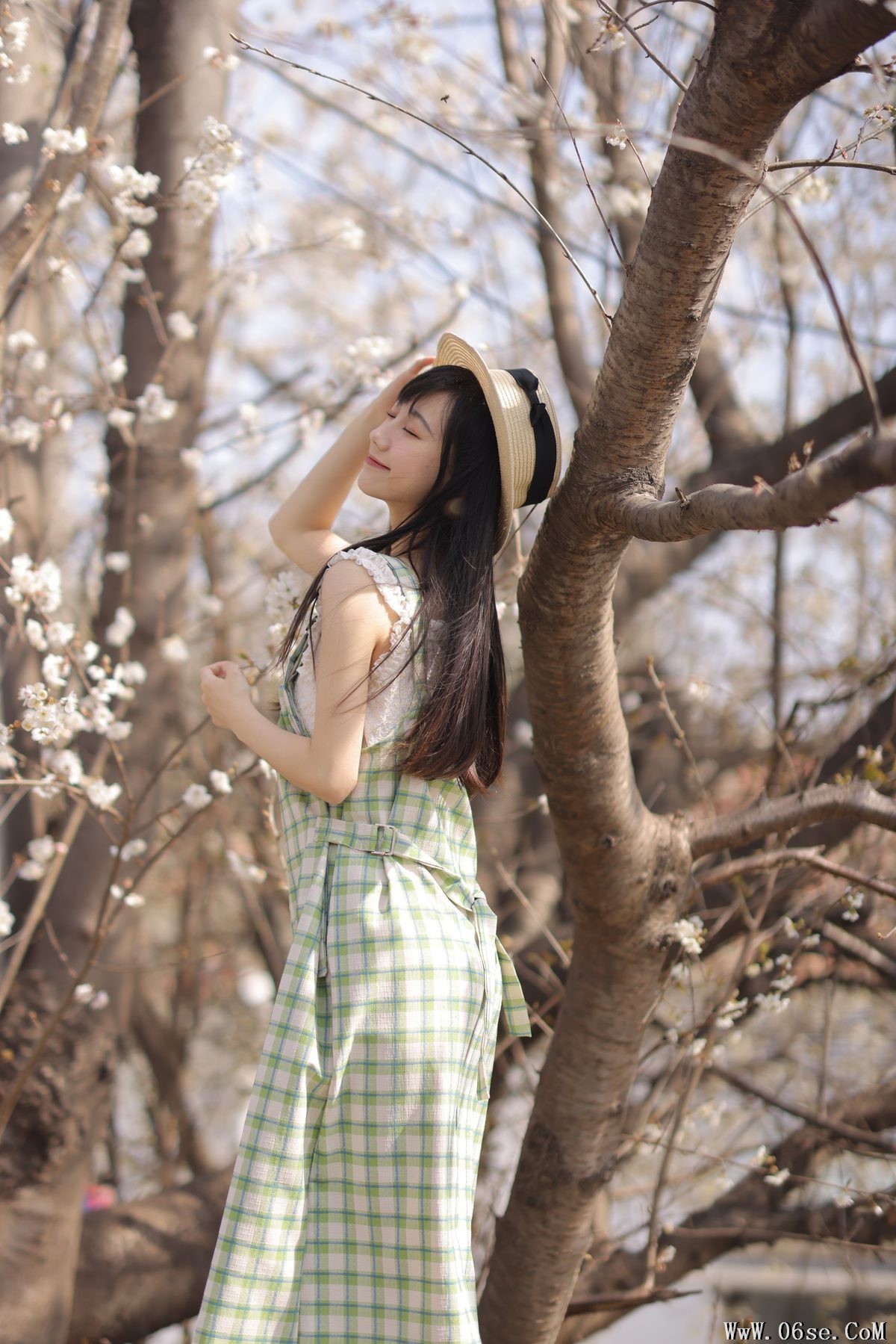 图片[17]-YiTuYu艺图语 Vol.3924 Yi Ke Hao Kun De Ya[43P]-六色网