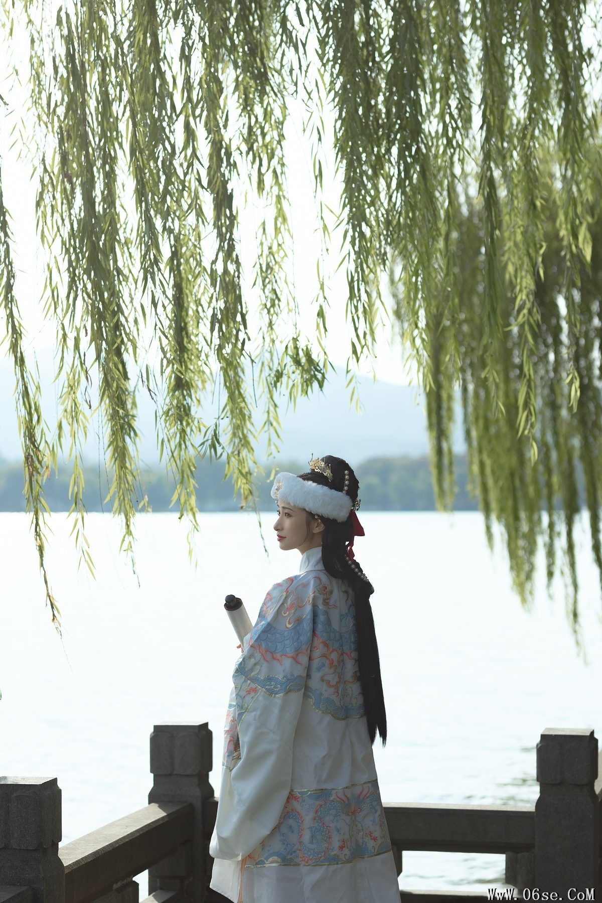 图片[25]-YiTuYu艺图语 Vol.3724 Mou Xiao Yao[53P]-六色网