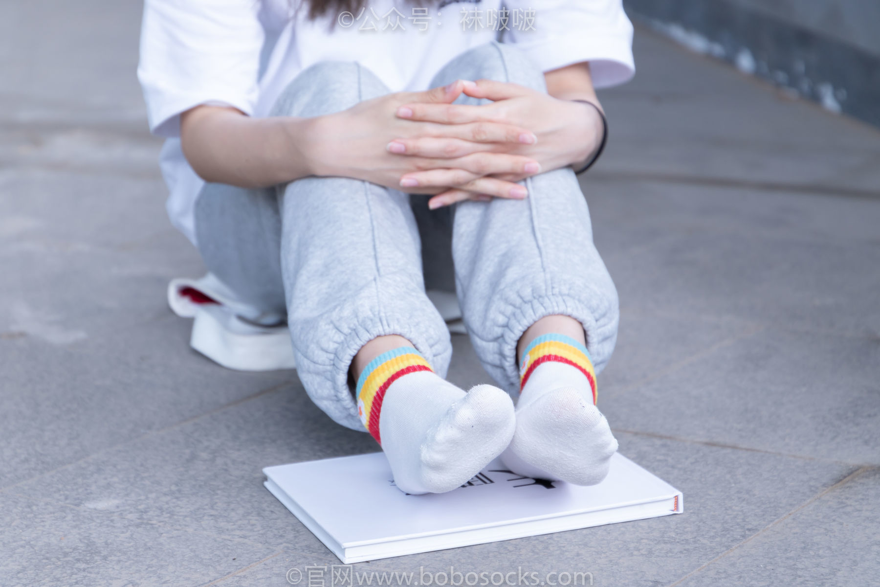 图片[72]-BoBoSocks袜啵啵 No.012 泡芙-运动鞋、白棉袜、裸足[132P]-六色网