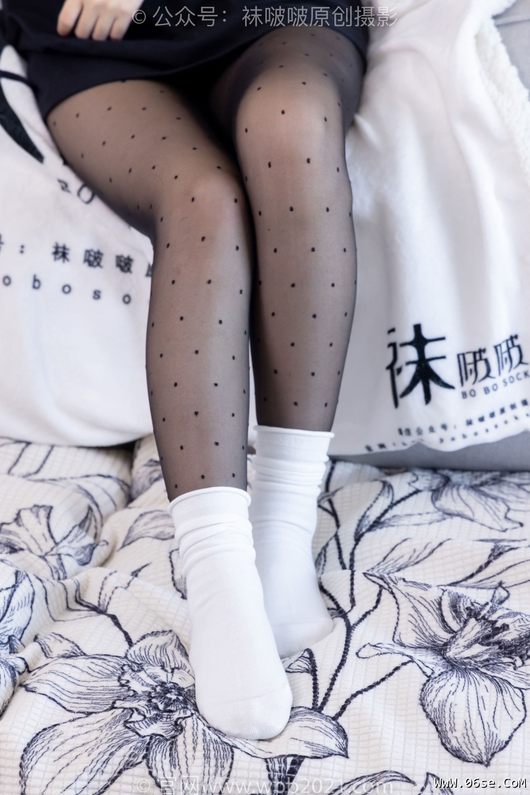 图片[99]-BoBoSocks袜啵啵 No.418 甜甜圈 – 板鞋、白棉袜、波点黑丝[145P]-六色网